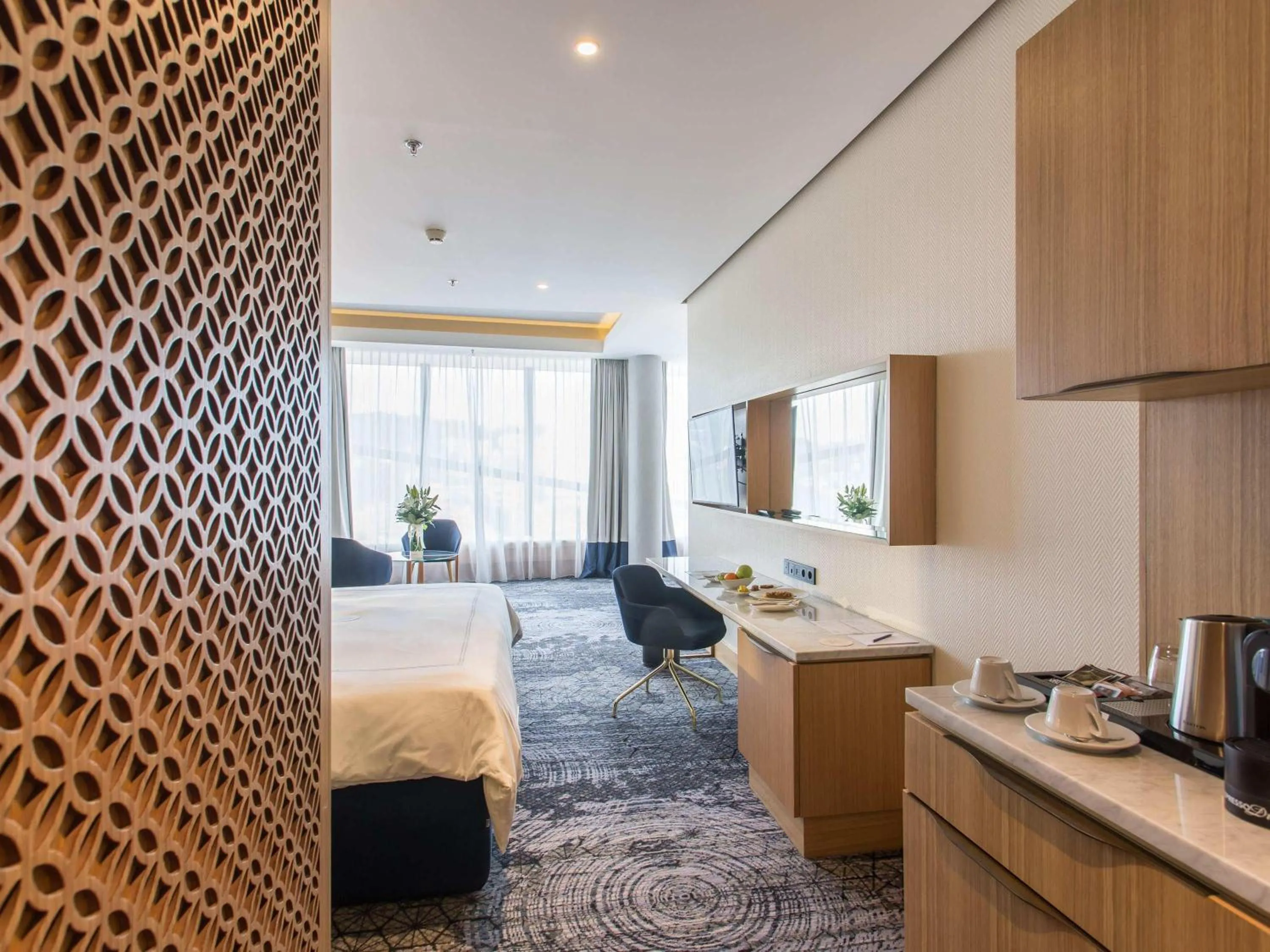 Bedroom, Bed in Swissotel Sarajevo