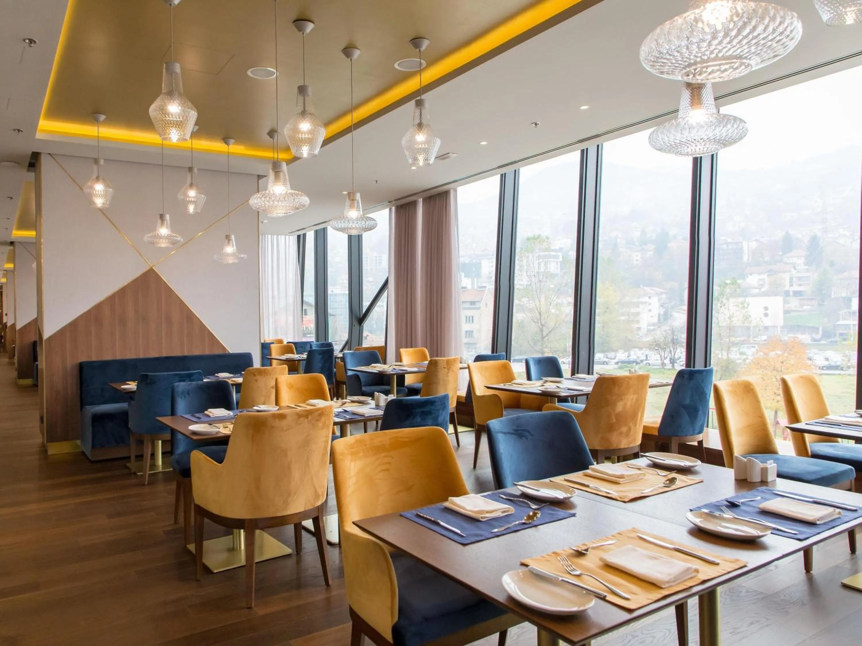 Restaurant/places to eat in Swissotel Sarajevo