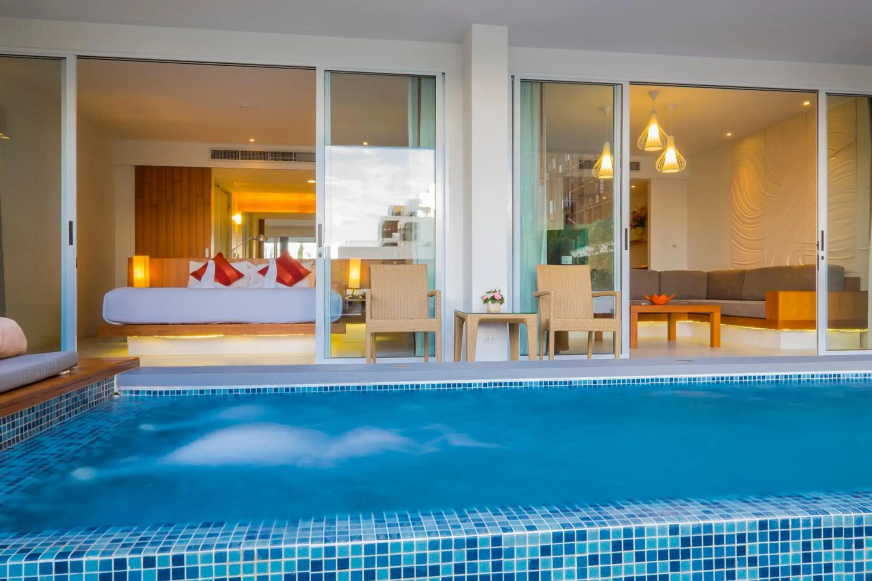 Jacuzzi Pool Suite in G Hua Hin Resort & Mall Jacuzzi Pool Suite in G Hua Hin Resort & Mall