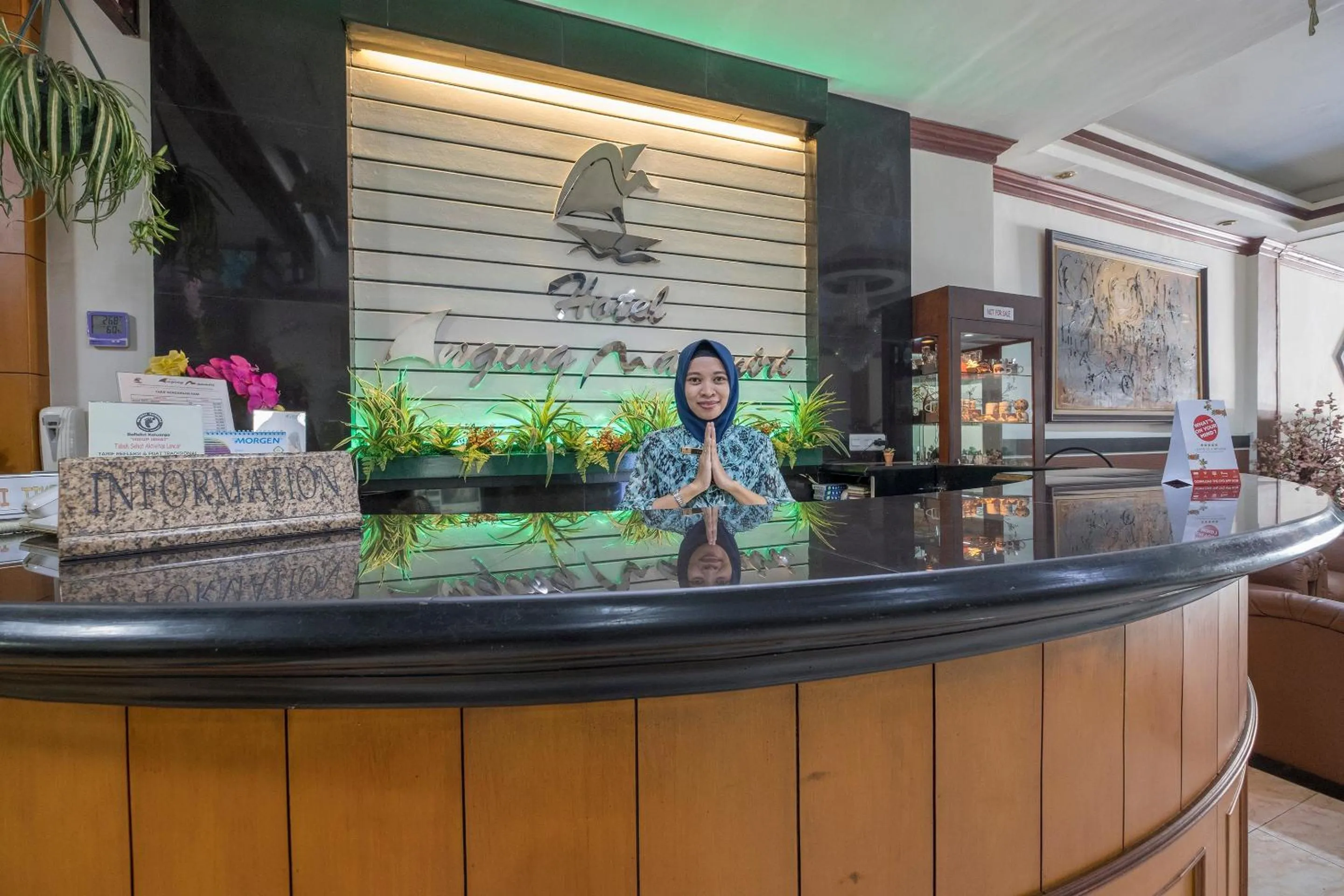 Lobby or reception in OYO 1090 Hotel Anging Mammiri Makassar