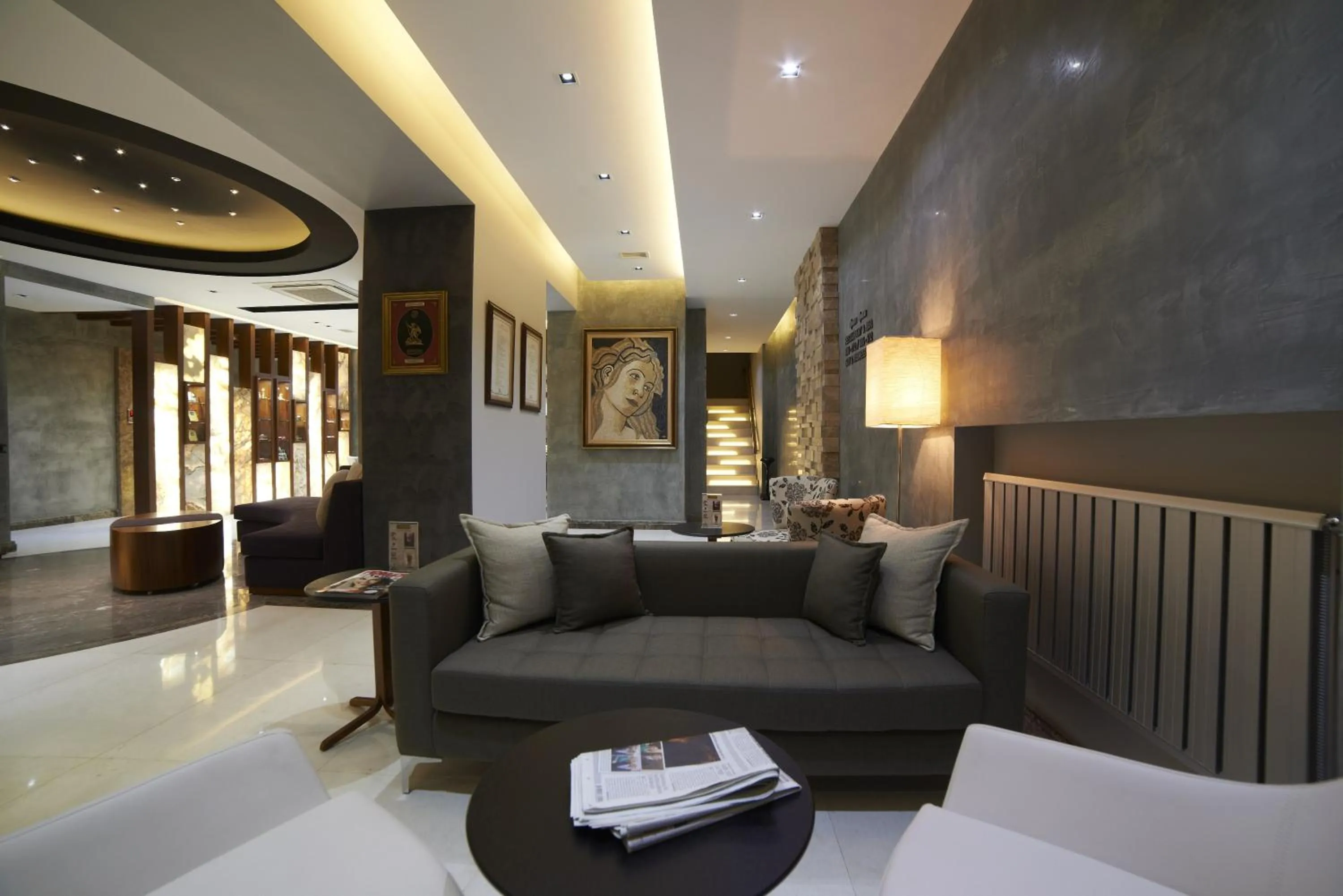 Lobby or reception in Soyic Hotel