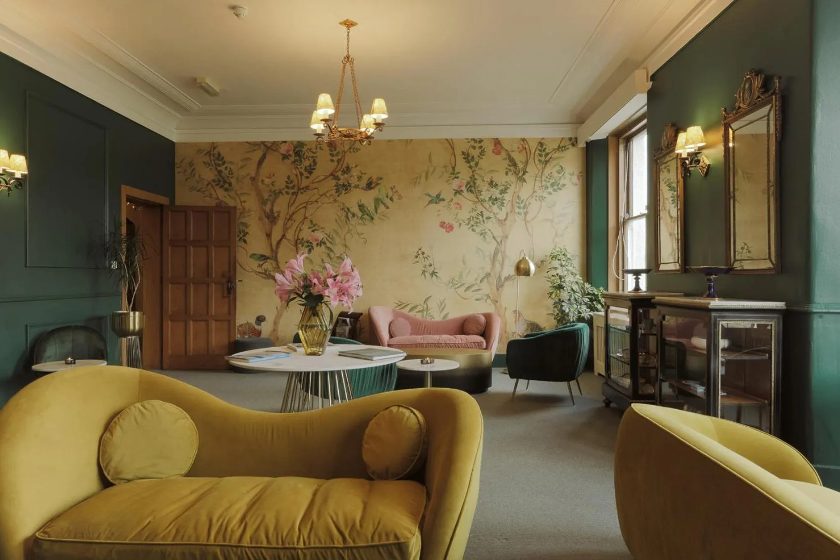 Lounge or bar in The Lovat, Loch Ness