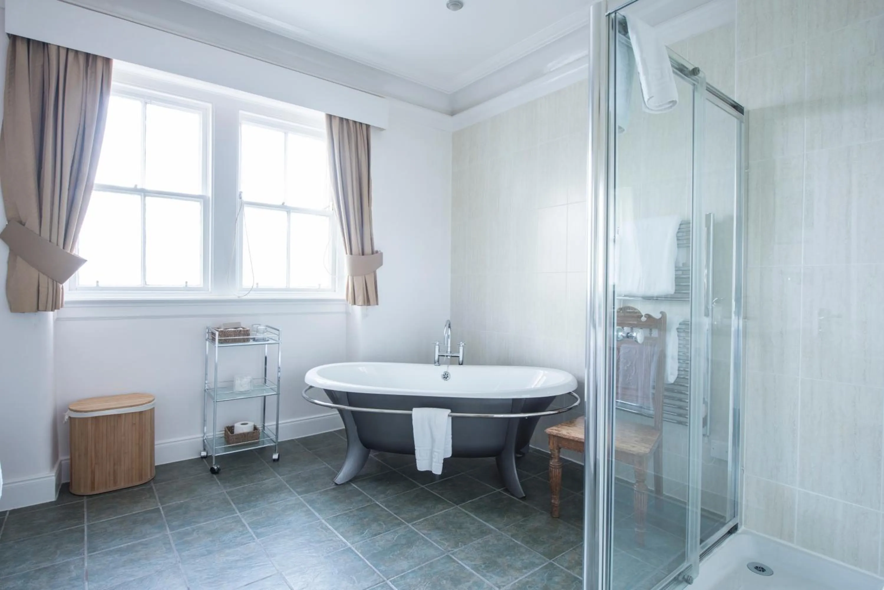 Shower in The Lovat, Loch Ness