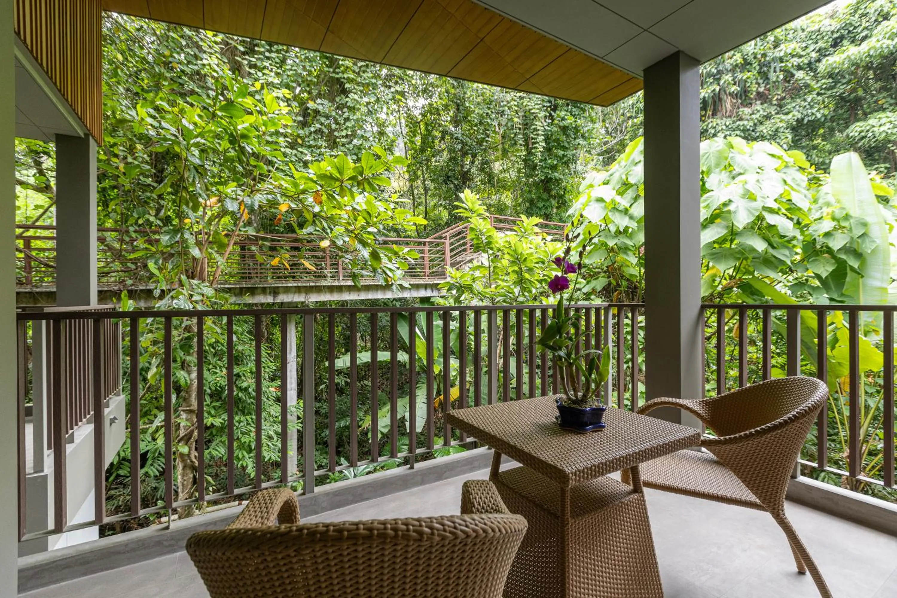 Day in Khaolak Wanaburee Resort - SHA Extra Plus