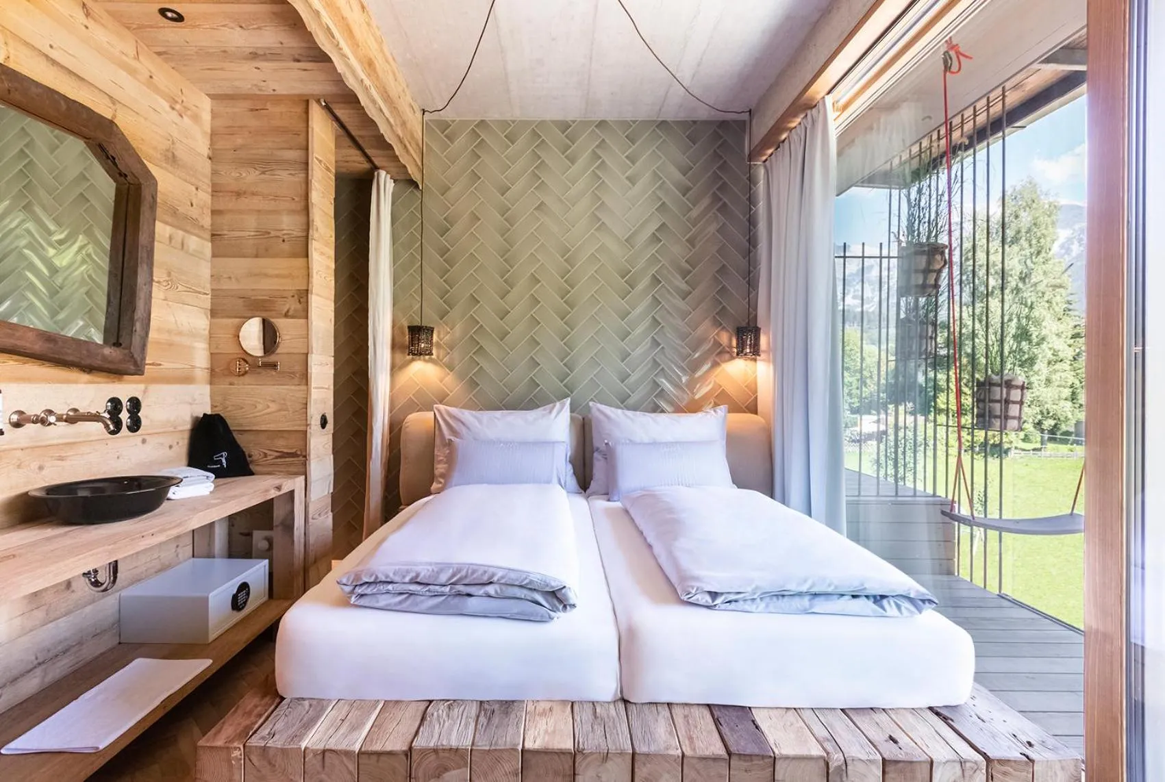 Bed in HOTEL SEPP - Alpine Boutique Hotel - Adults Only ab 21 Jahre