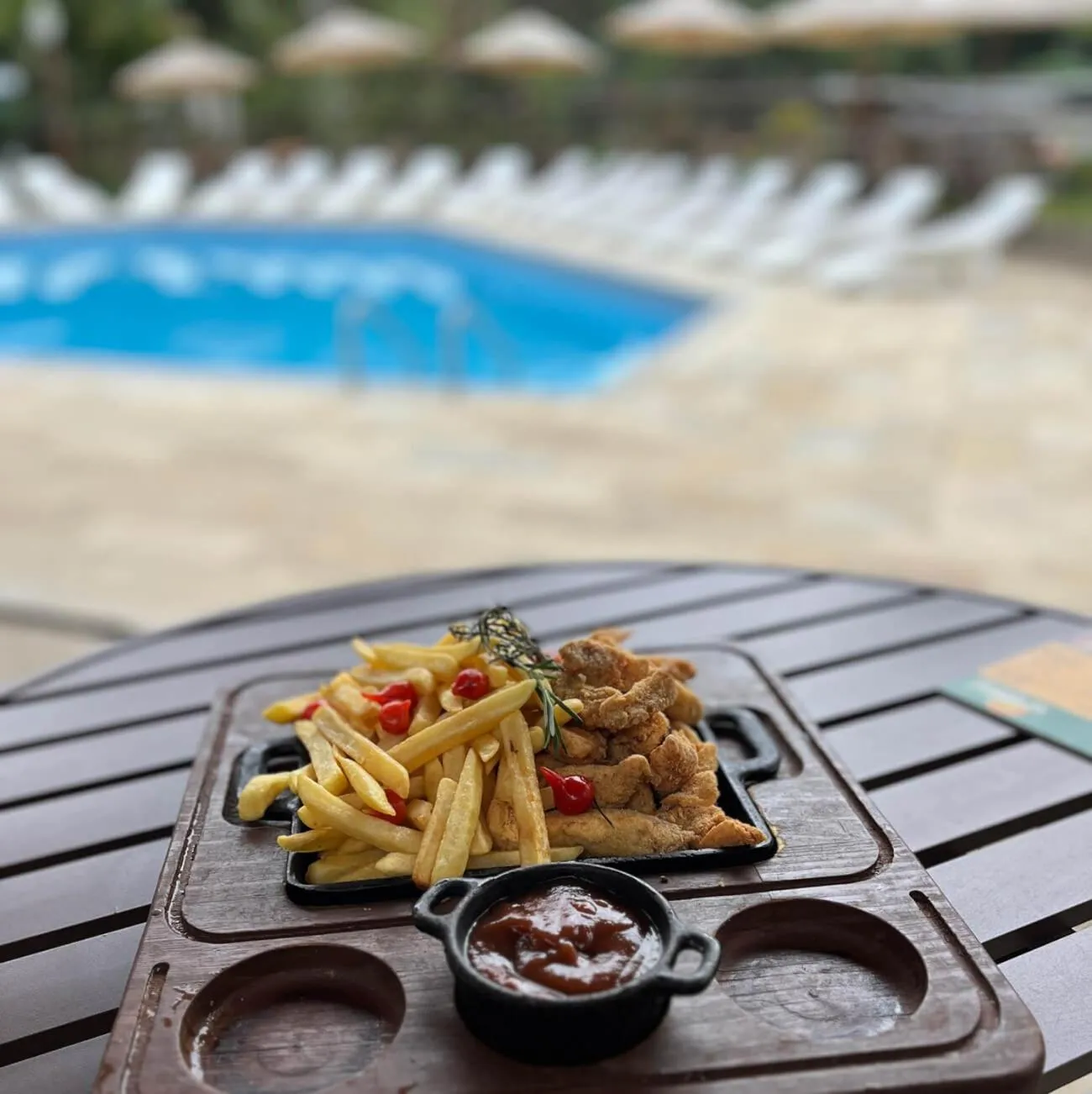 Property building in Hotel Green Hill