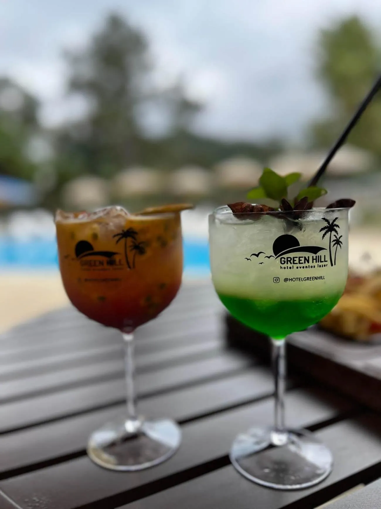 Swimming pool in Hotel Green Hill