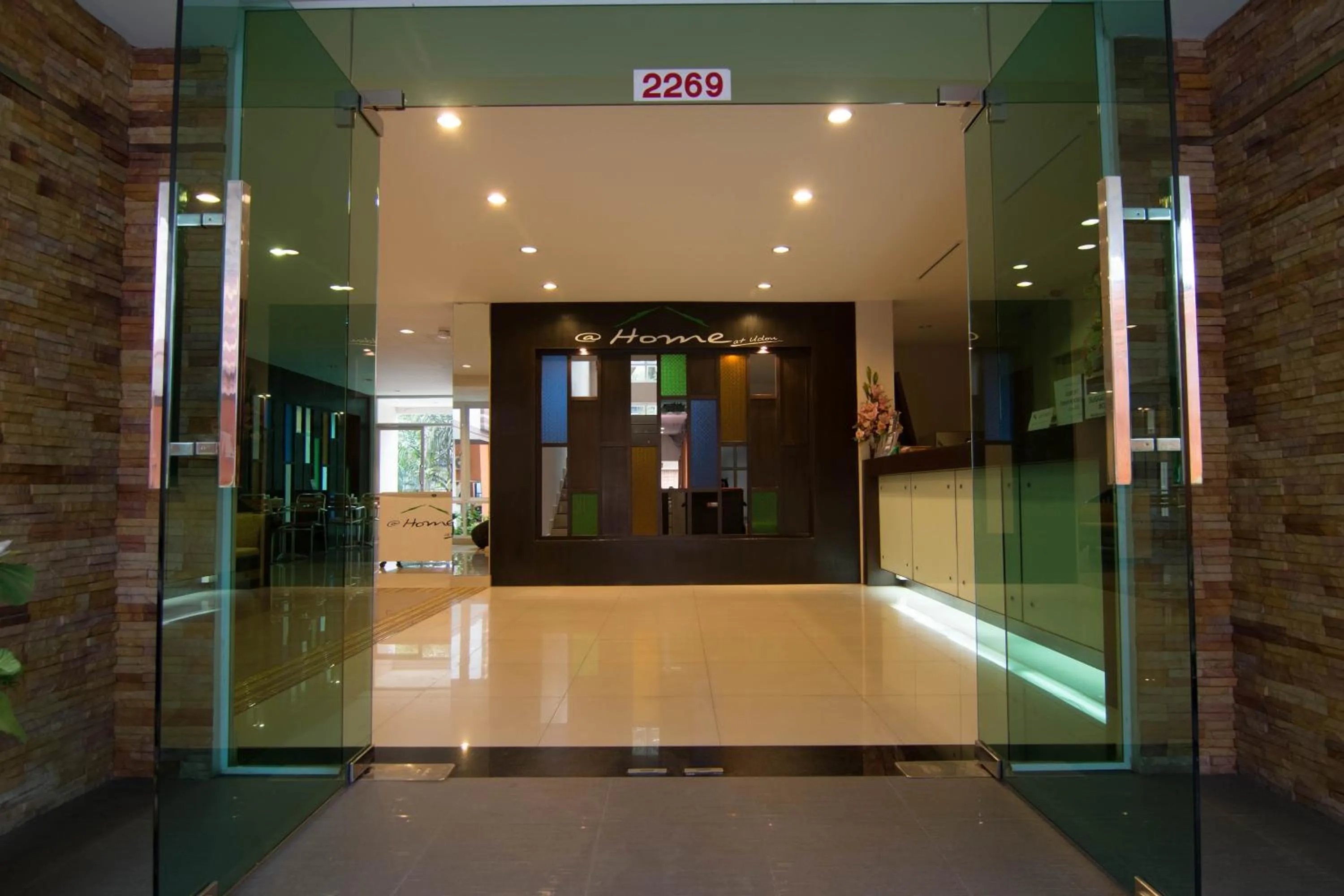 Facade/entrance in At Home at Udon