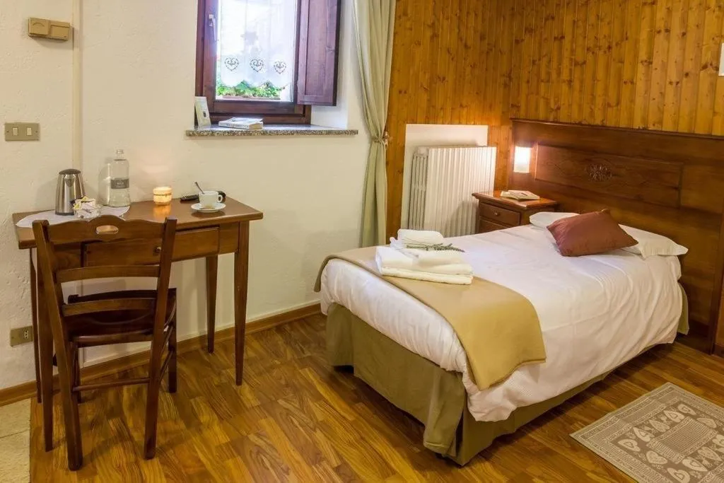 Bed in Hotel Coeur Du Village