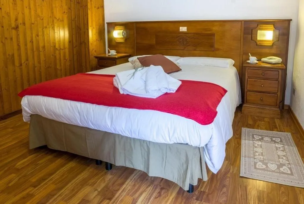 Bed in Hotel Coeur Du Village