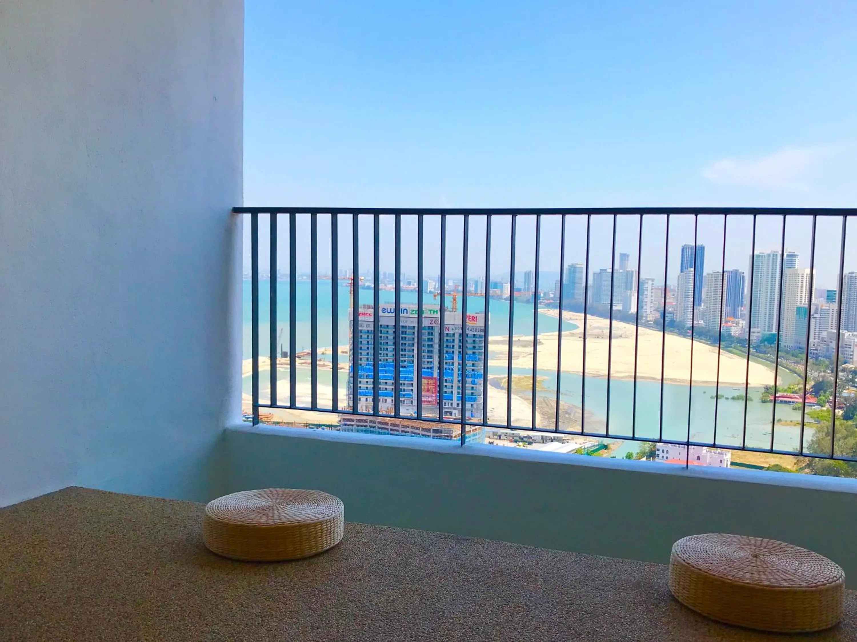 Balcony/Terrace in The Landmark by Katana