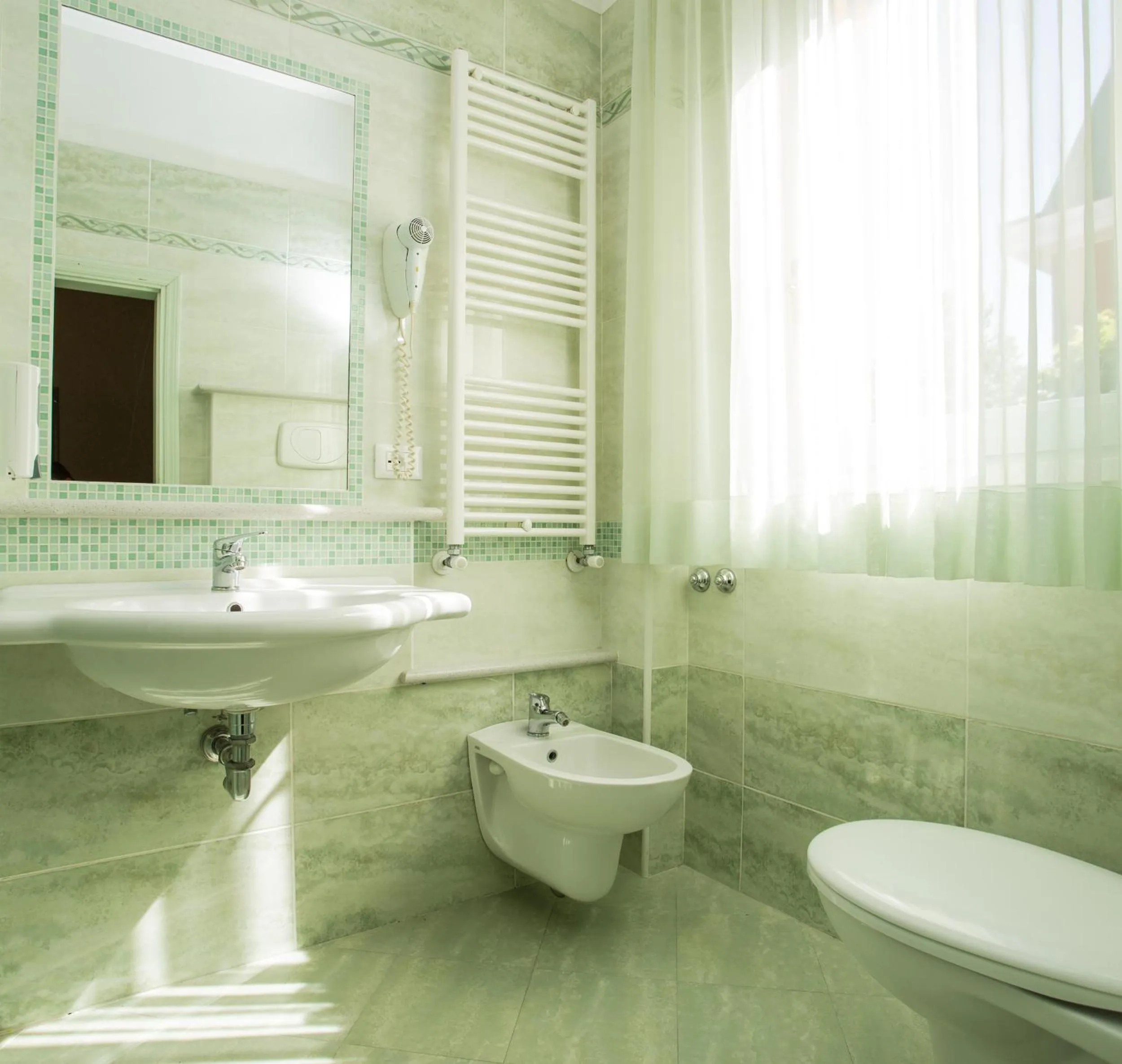 Toilet in Albergo Ristorante Pozzi