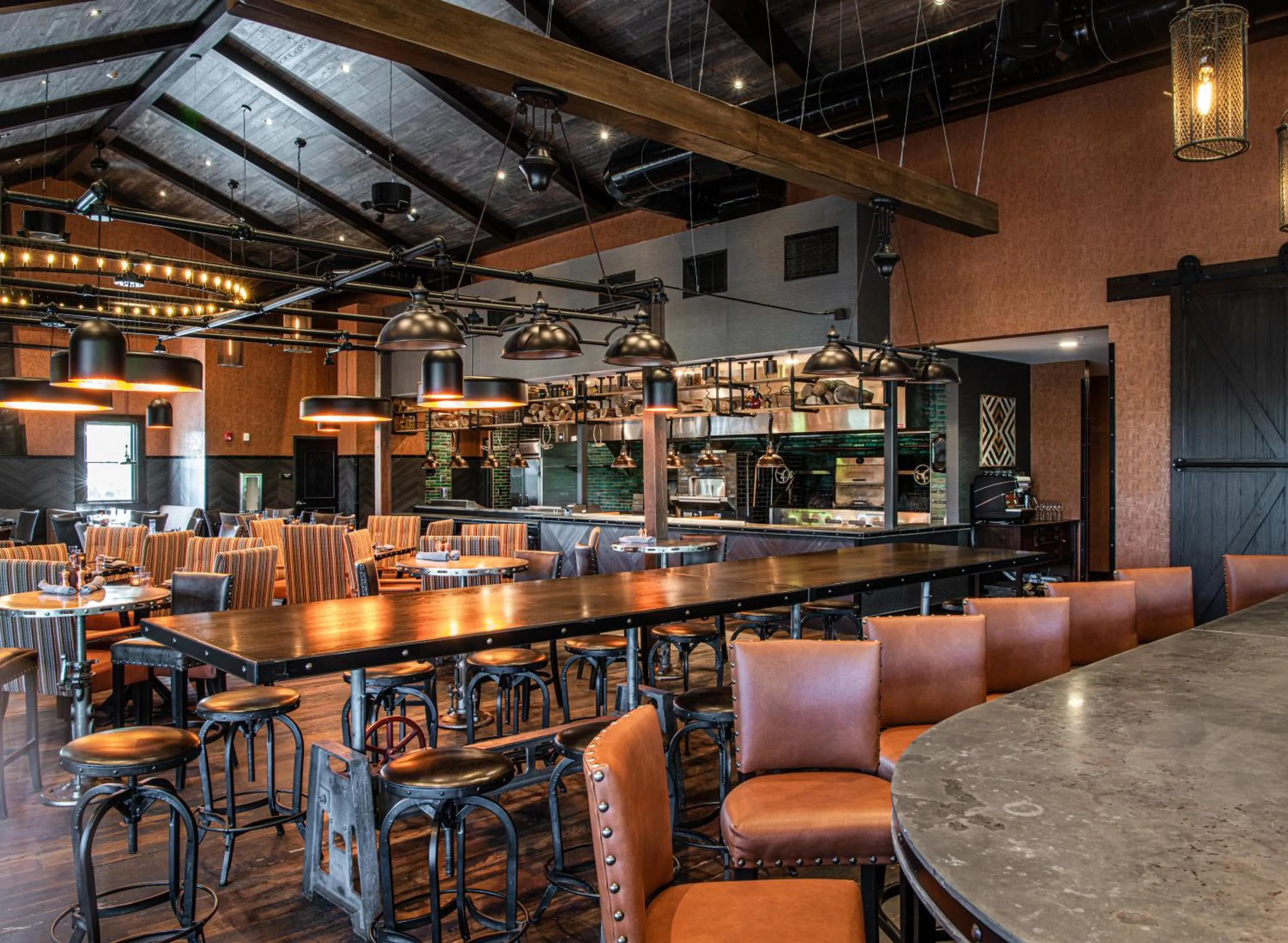 Restaurant/places to eat in The Craftsman Inn & Suites