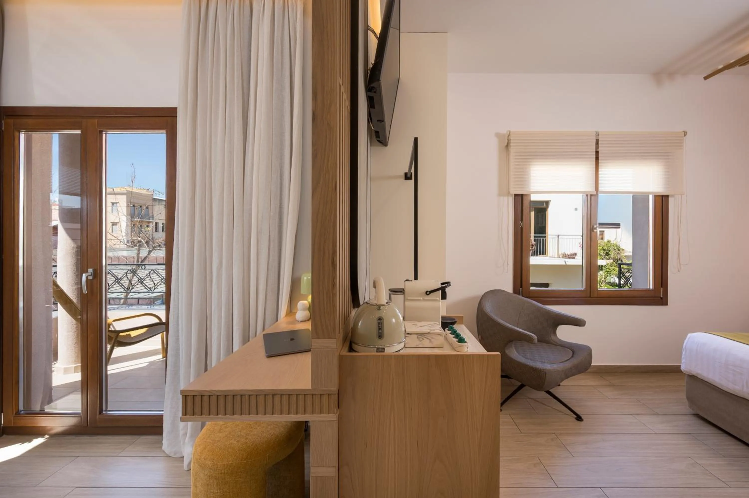 Balcony/Terrace, Bed in Agave Suites