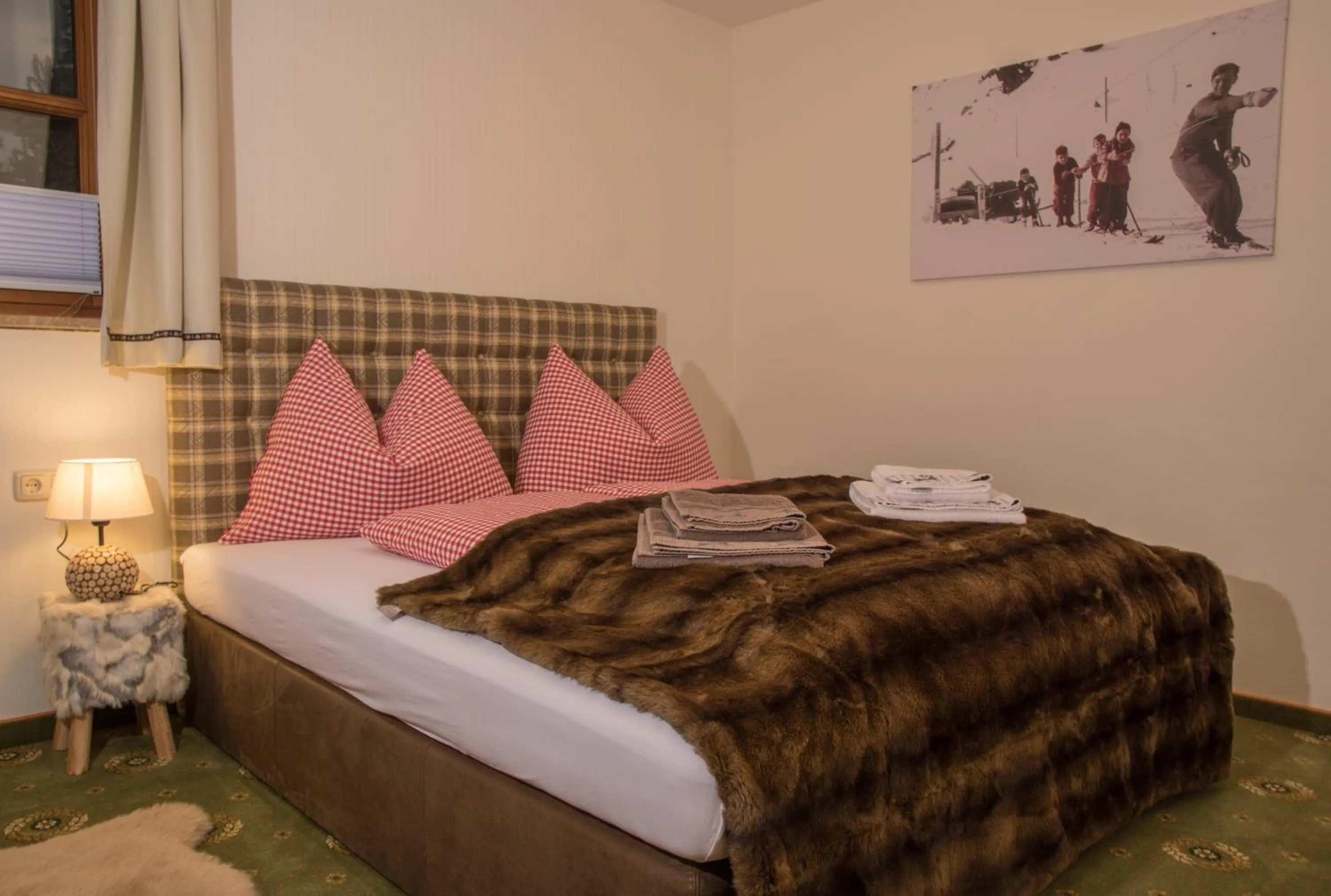 Bed in Landhaus Alpenjuwel