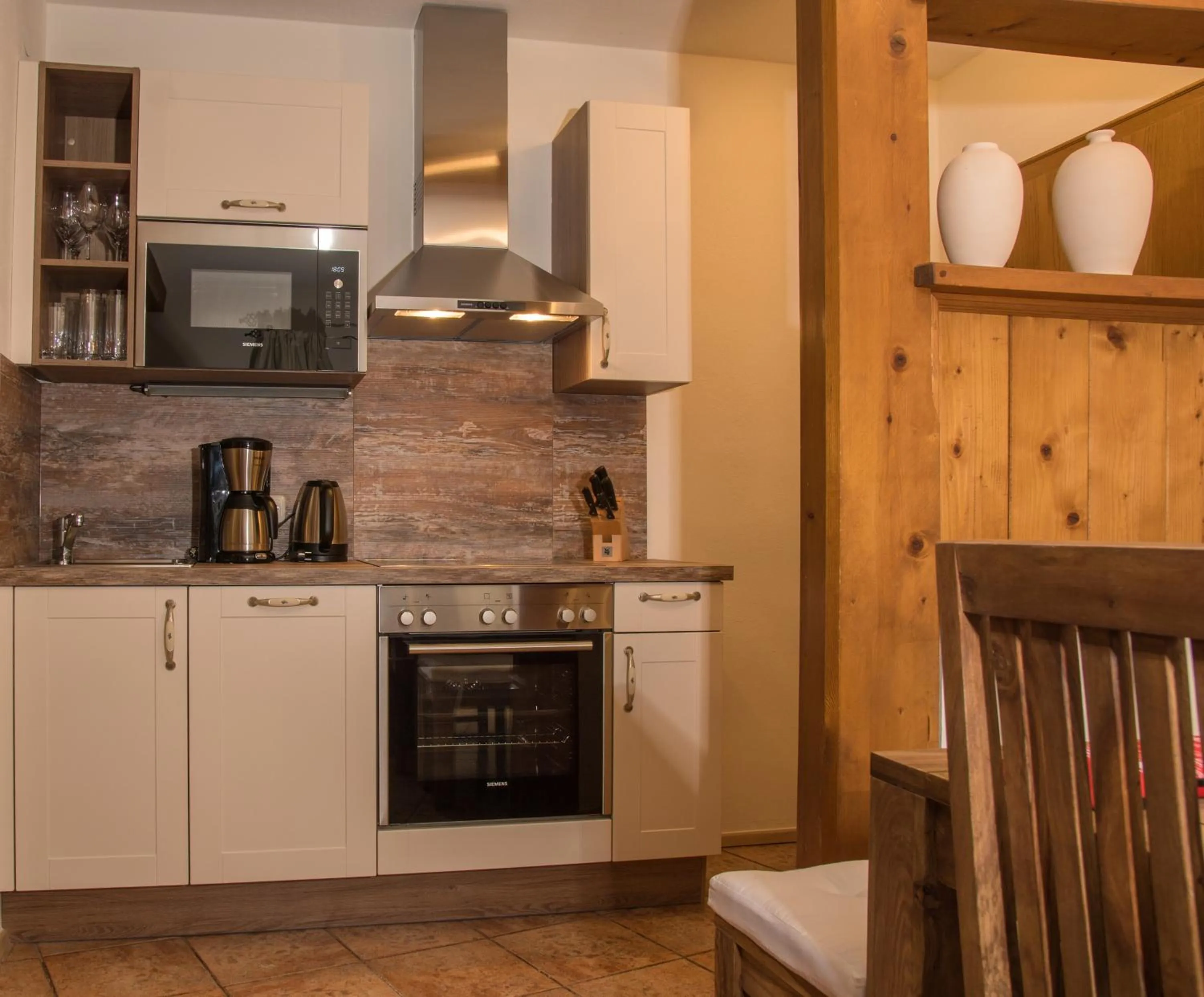 Coffee/tea facilities in Landhaus Alpenjuwel