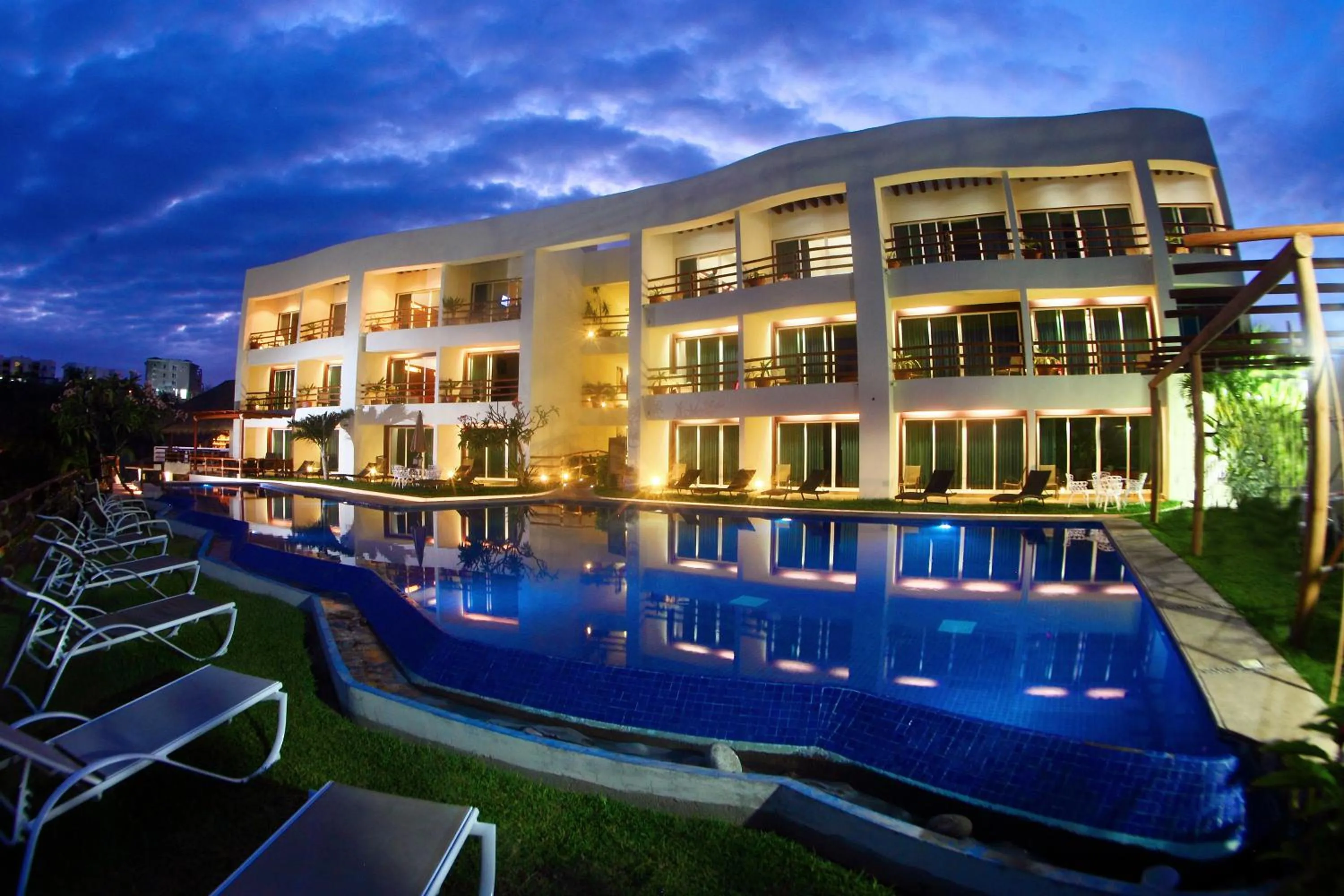 Property building in Princess Mayev