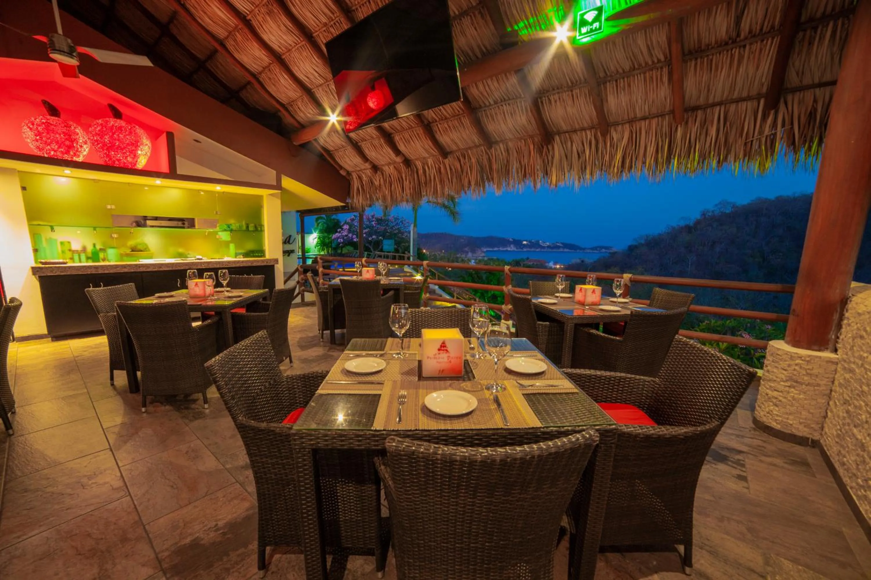 Restaurant/places to eat in Princess Mayev