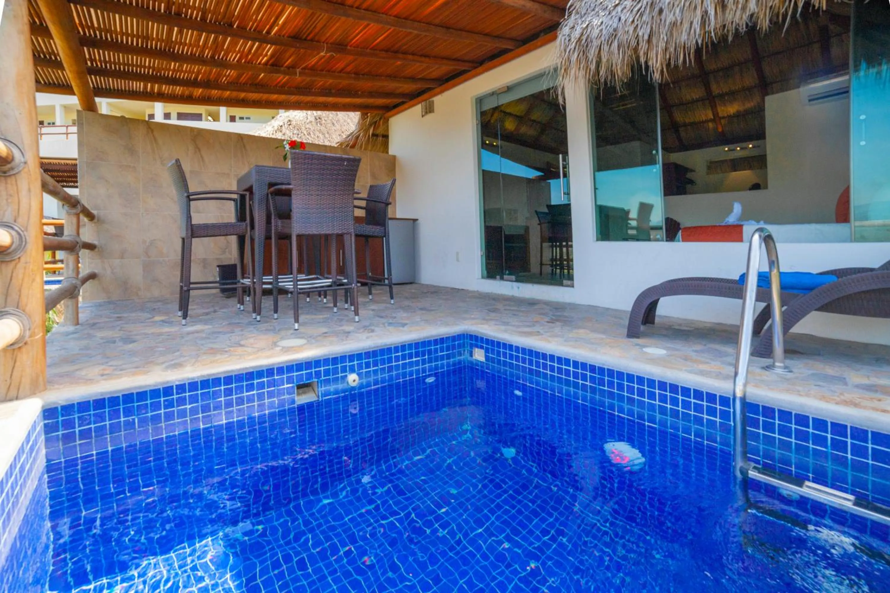 Swimming pool in Princess Mayev