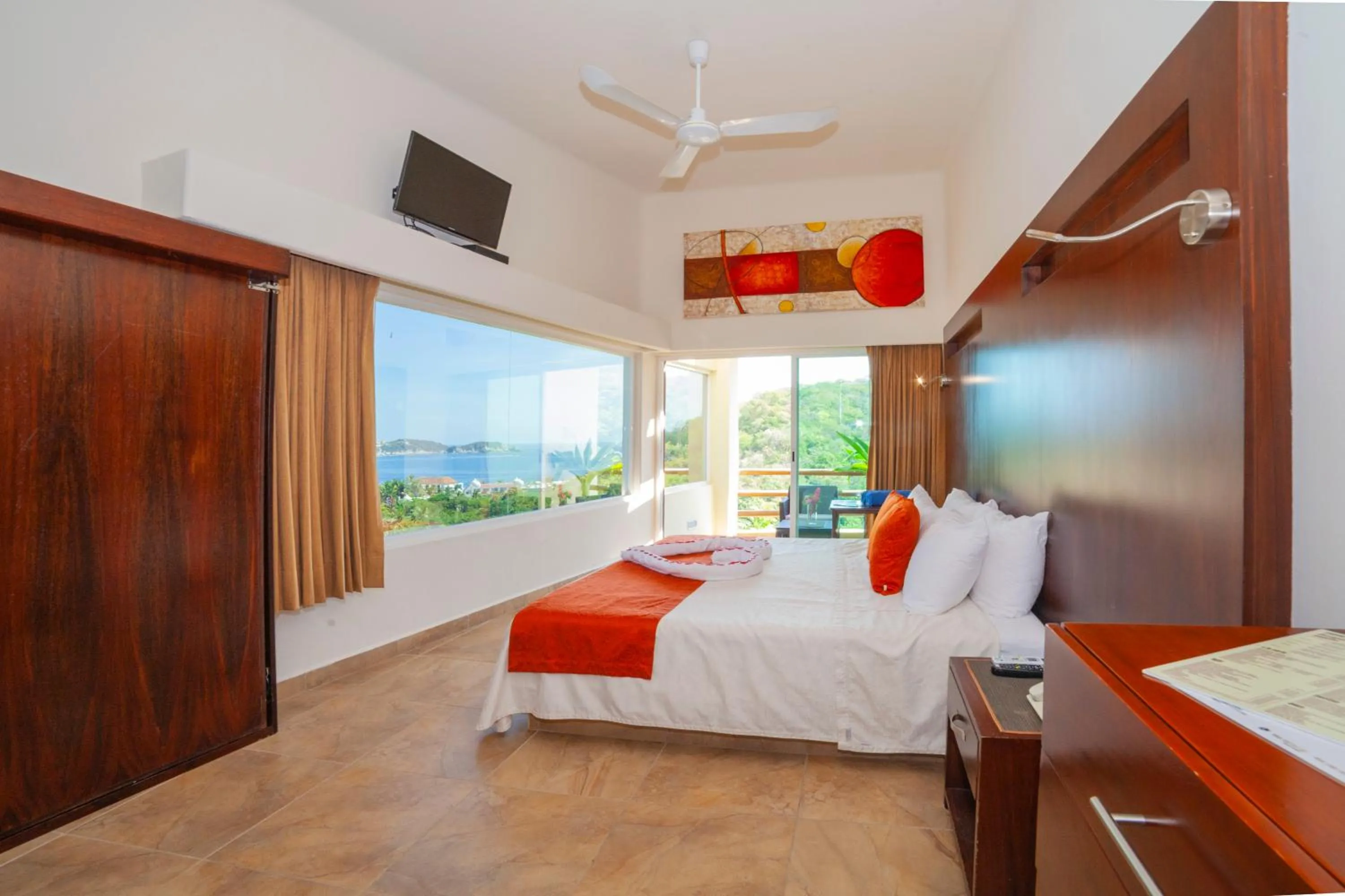 Sea view, Bed in Princess Mayev