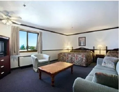 Photo of the whole room in Howard Johnson by Wyndham Helena