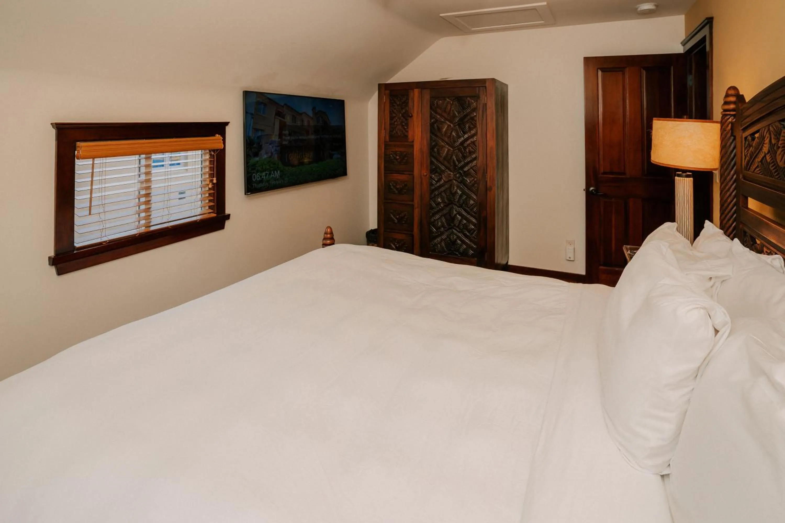 Bed in Pantai Inn