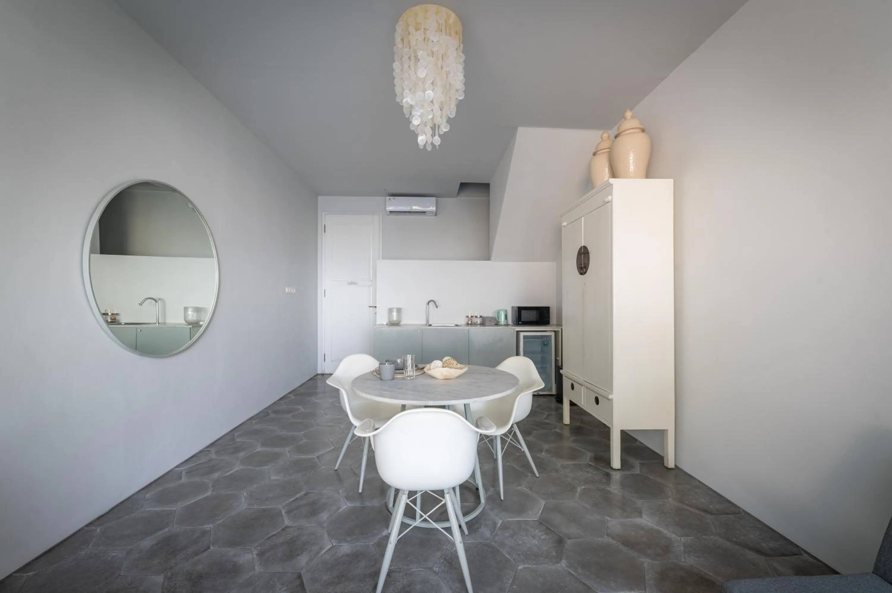 Living room in Lusa Beach Studios Under New Management And Newly Renovated