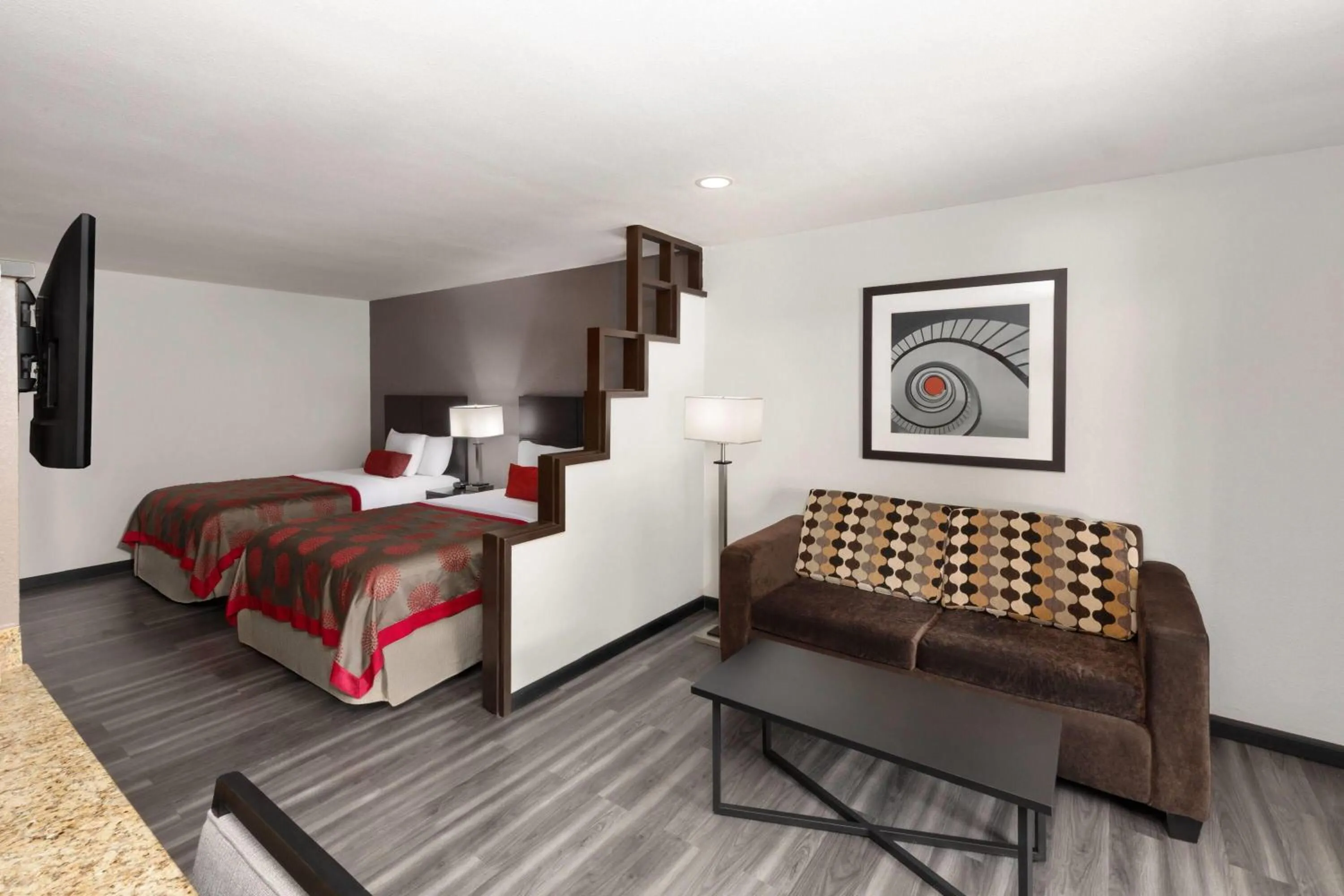 Photo of the whole room, Bed in Ramada by Wyndham El Paso