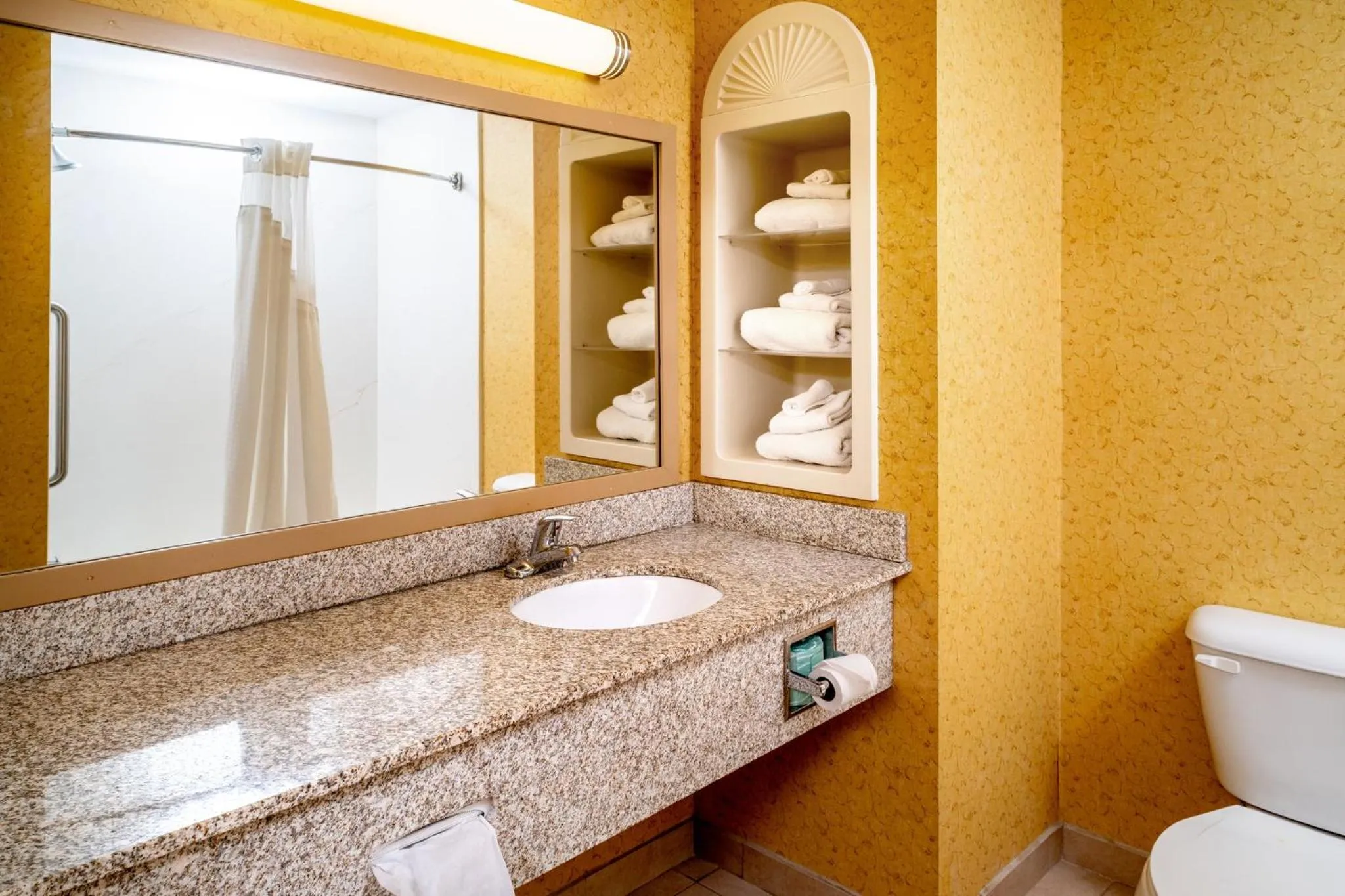 Bathroom in Holiday Inn Express and Suites Hazard by IHG