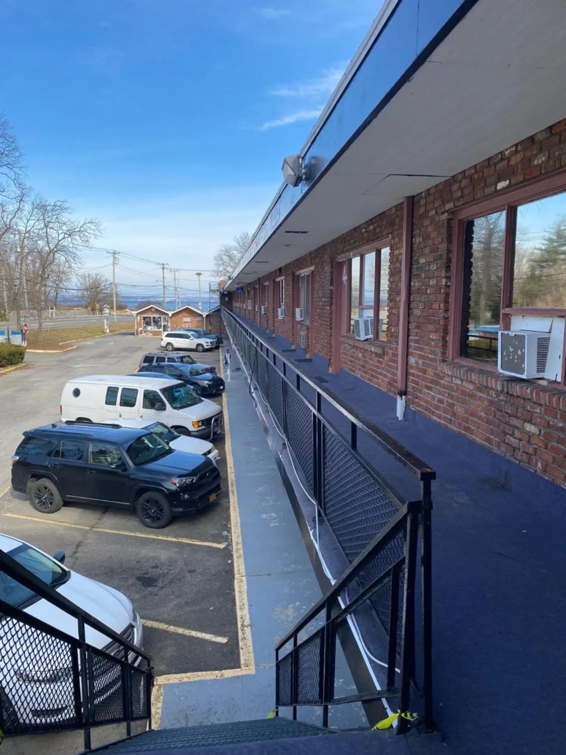 Balcony/Terrace in The Tides Motor Inn