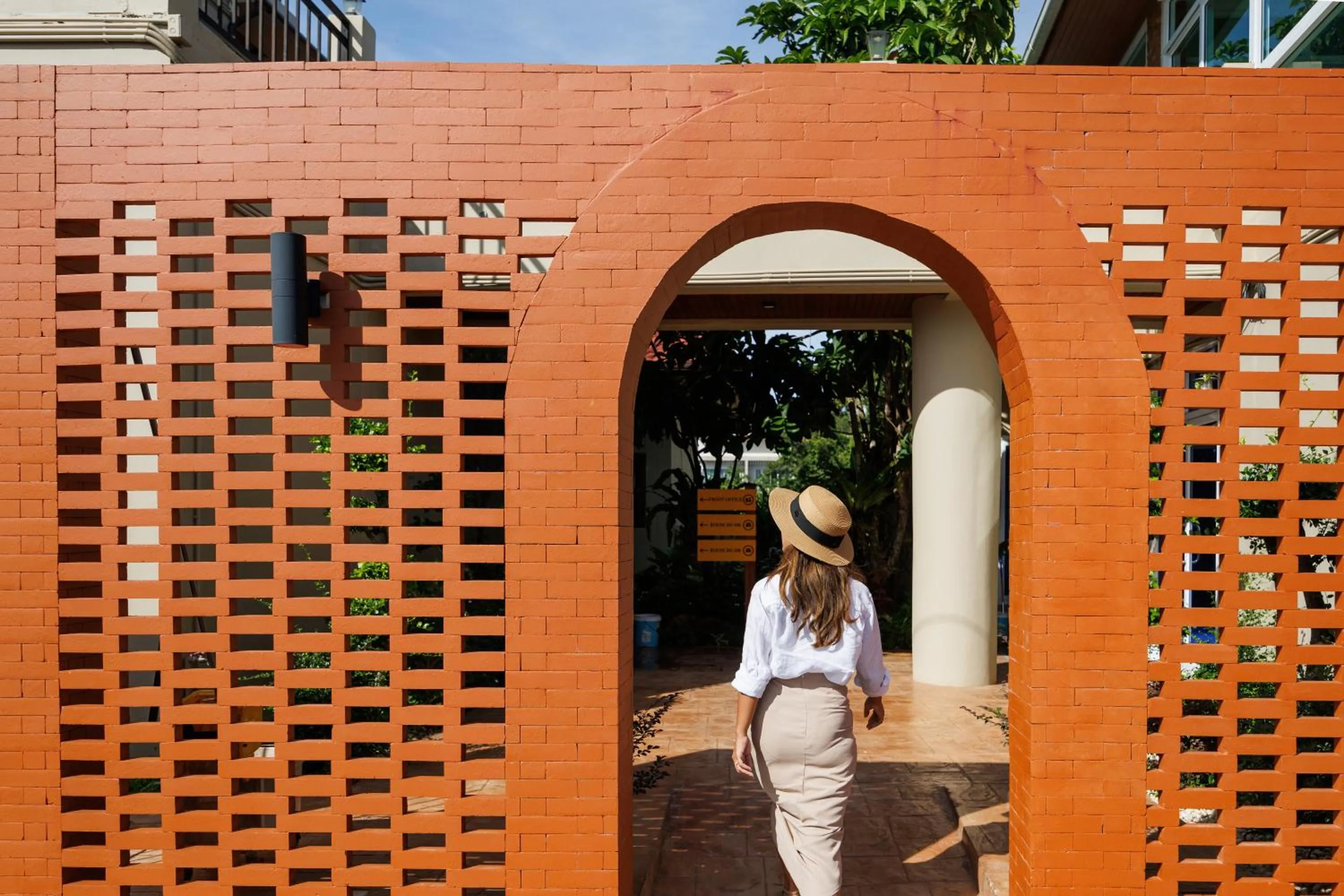 Property building in Tachang Airport Hotel