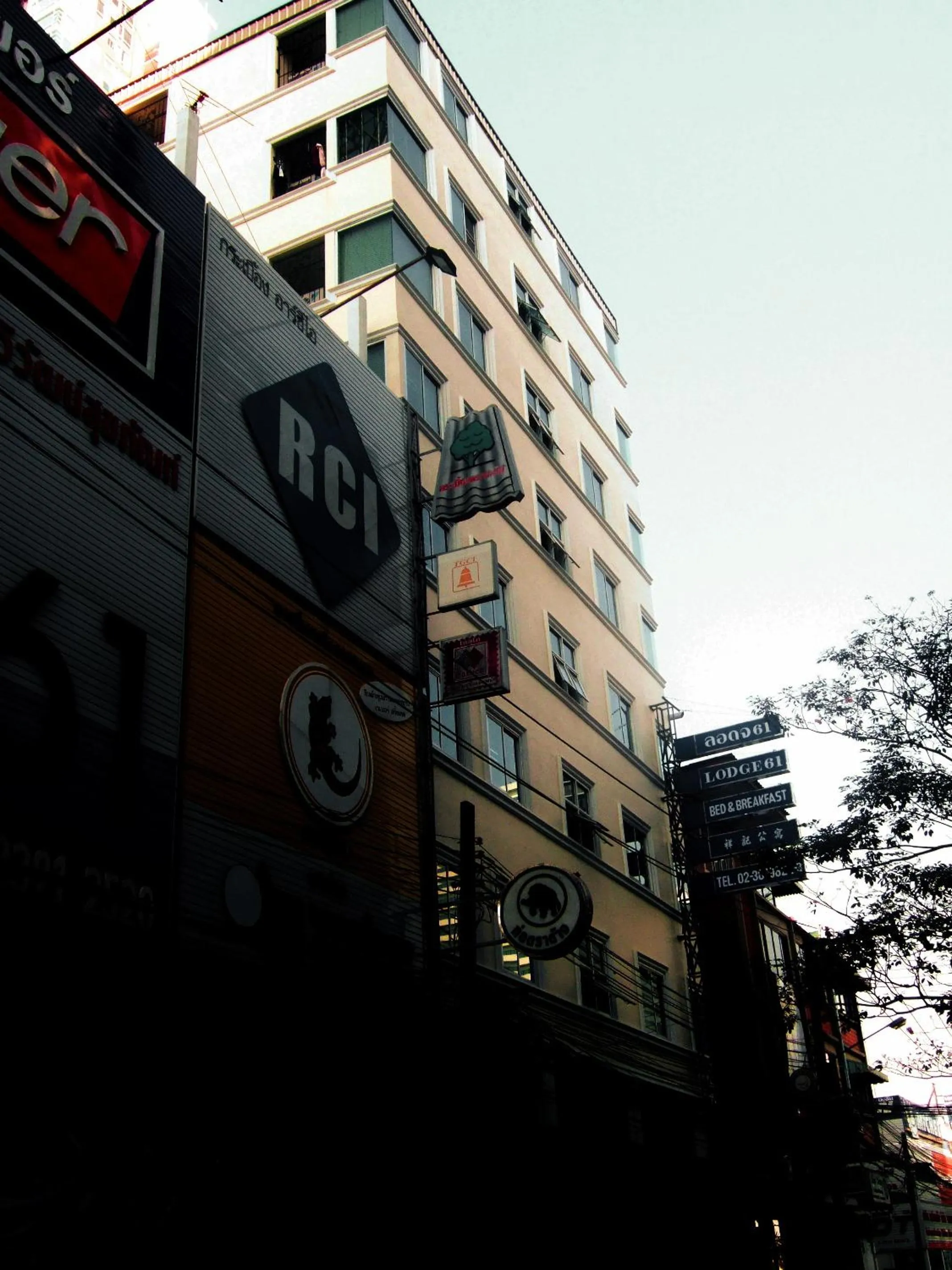 Property building in Lodge 61 Hotel