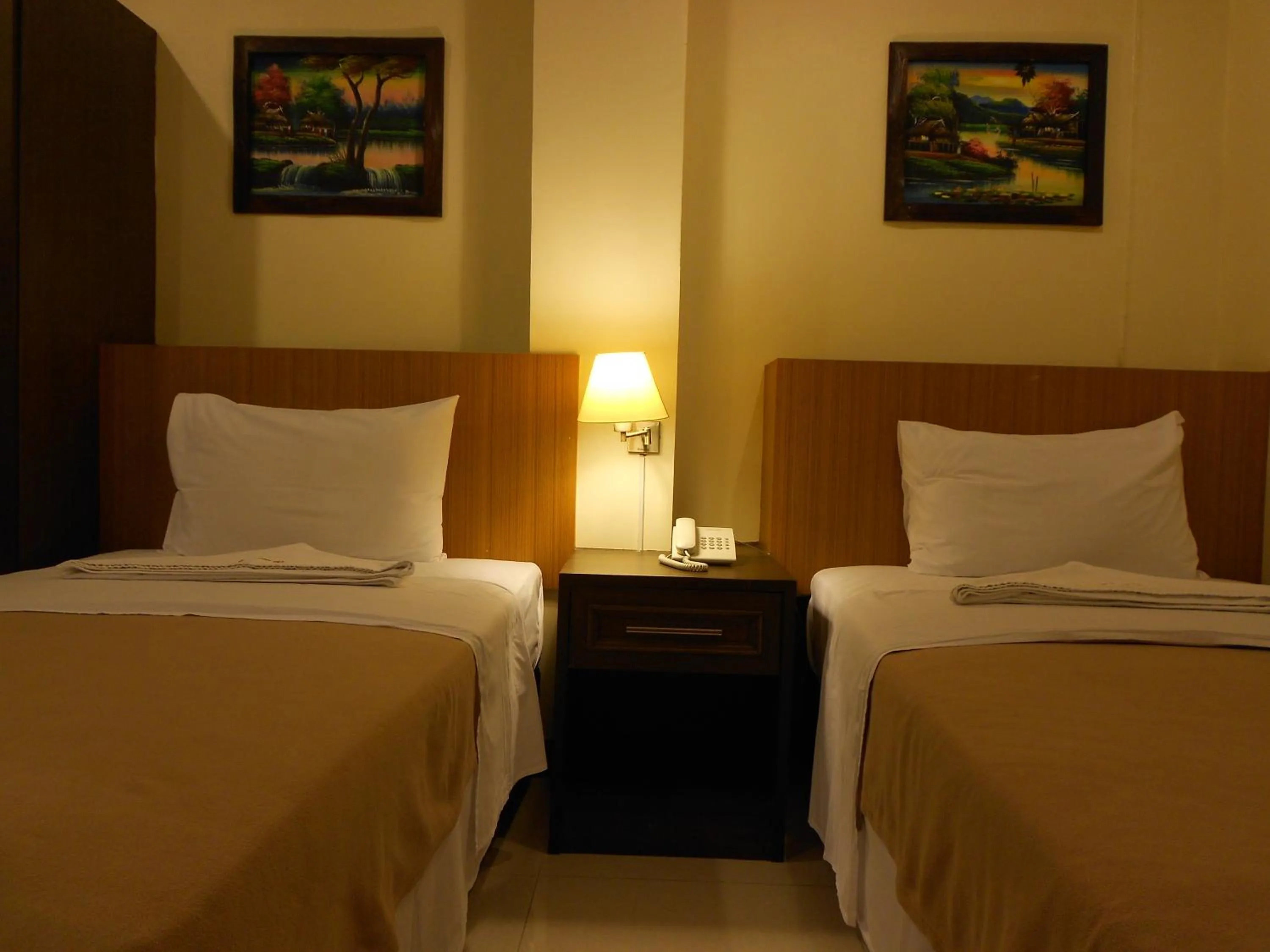 Decorative detail, Bed in Lodge 61 Hotel