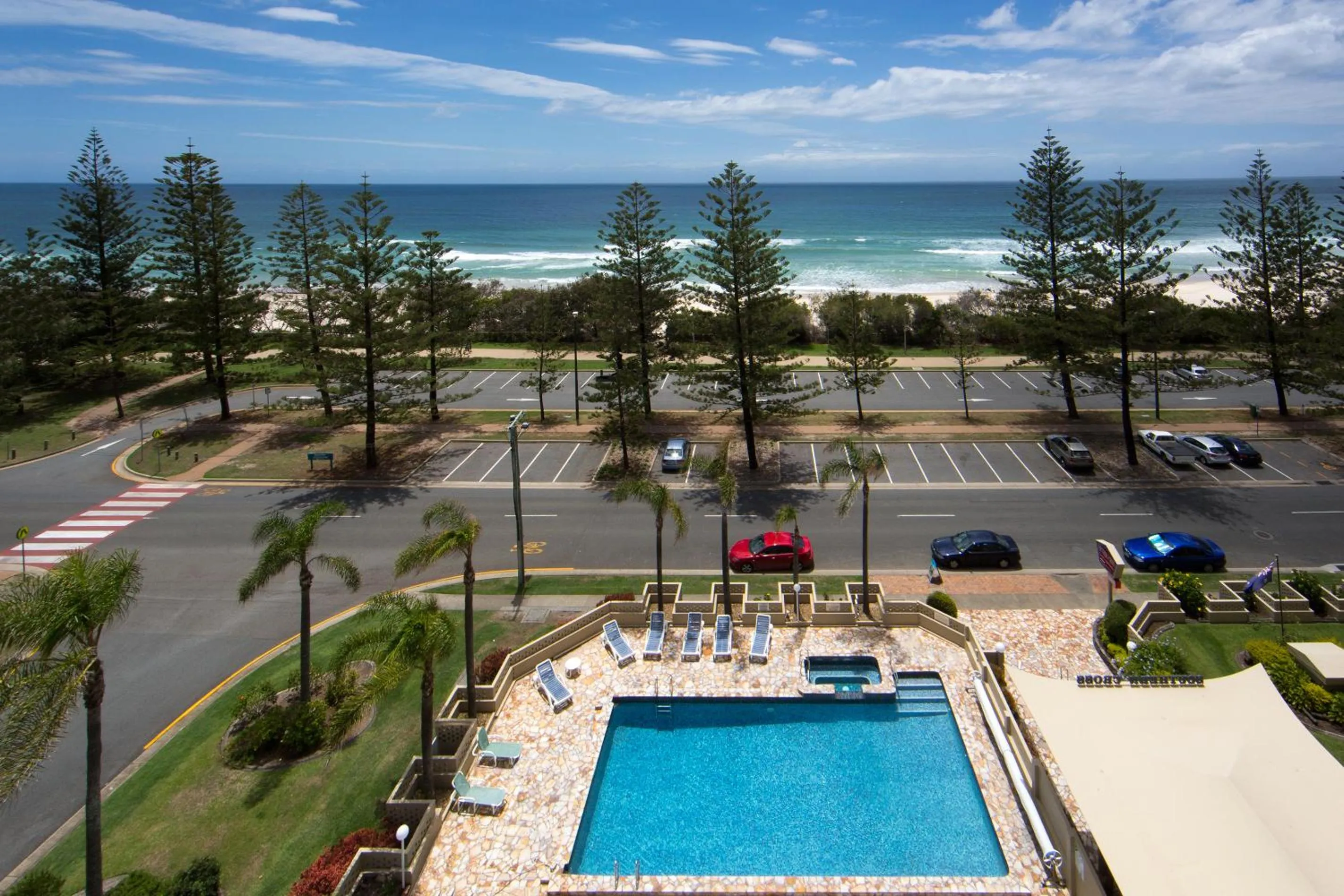 Day in Southern Cross Beachfront Holiday Apartments