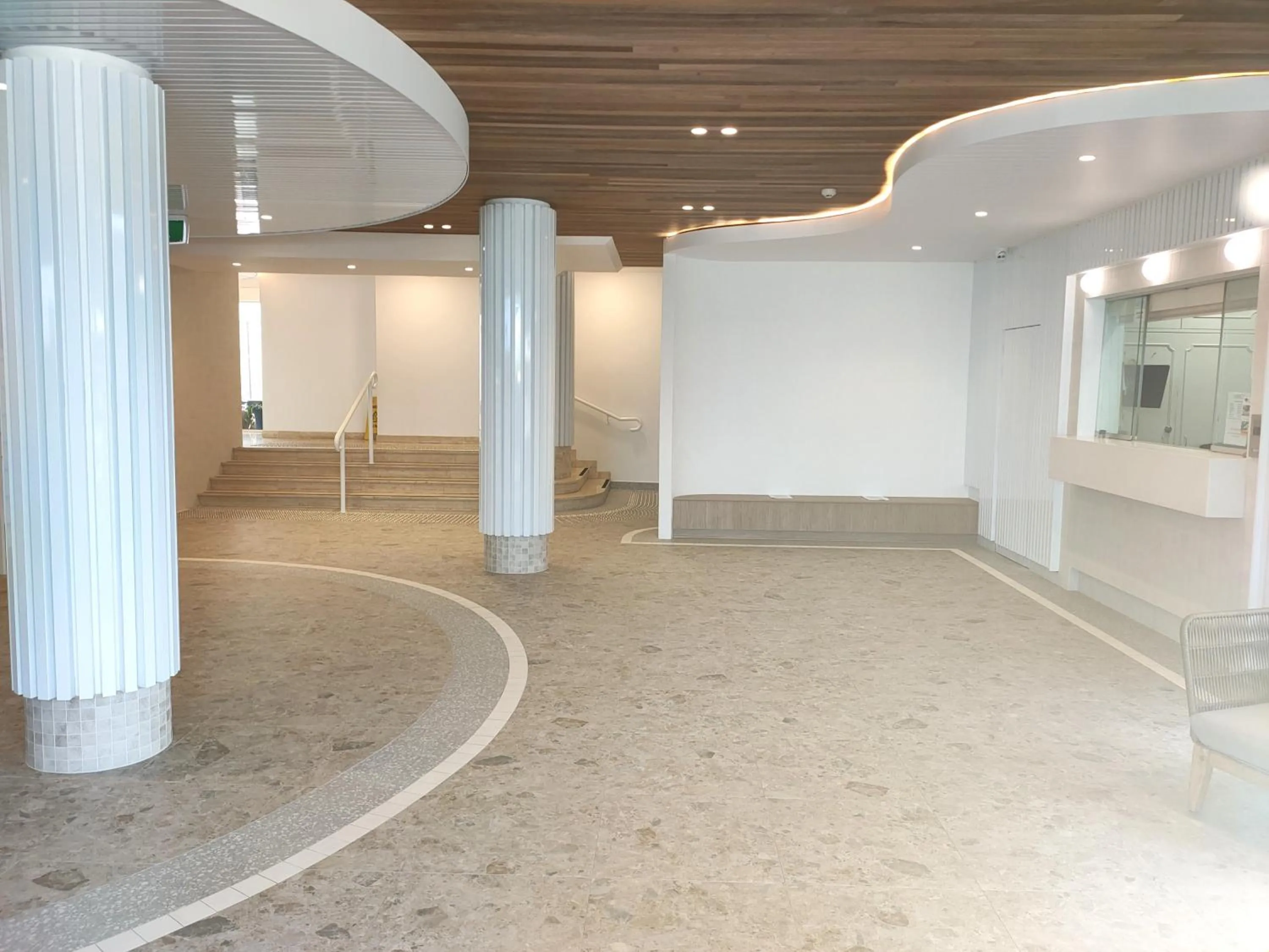 Southern Cross Beachfront Holiday Apartments