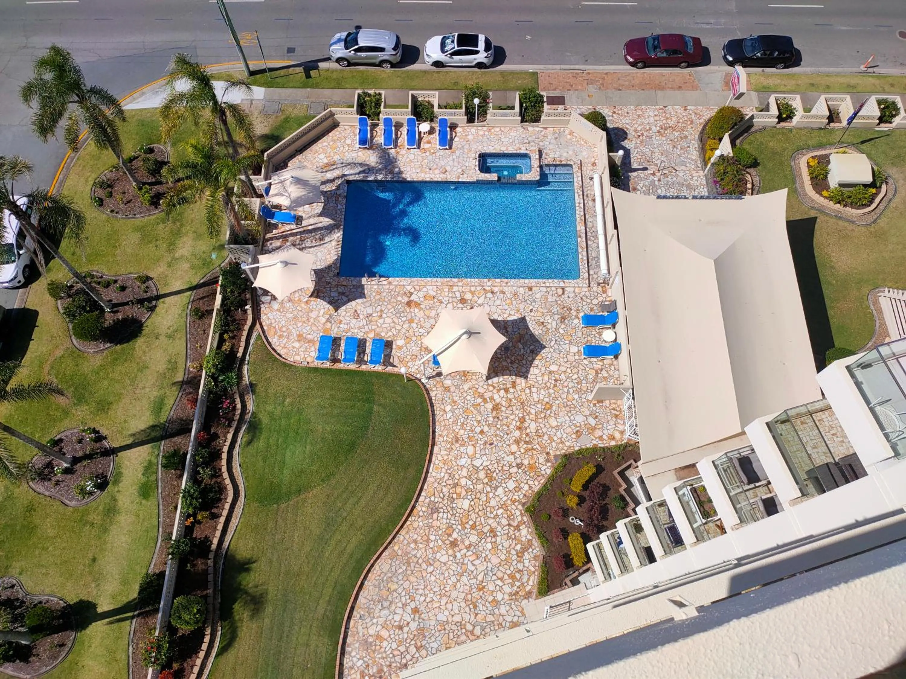 Southern Cross Beachfront Holiday Apartments