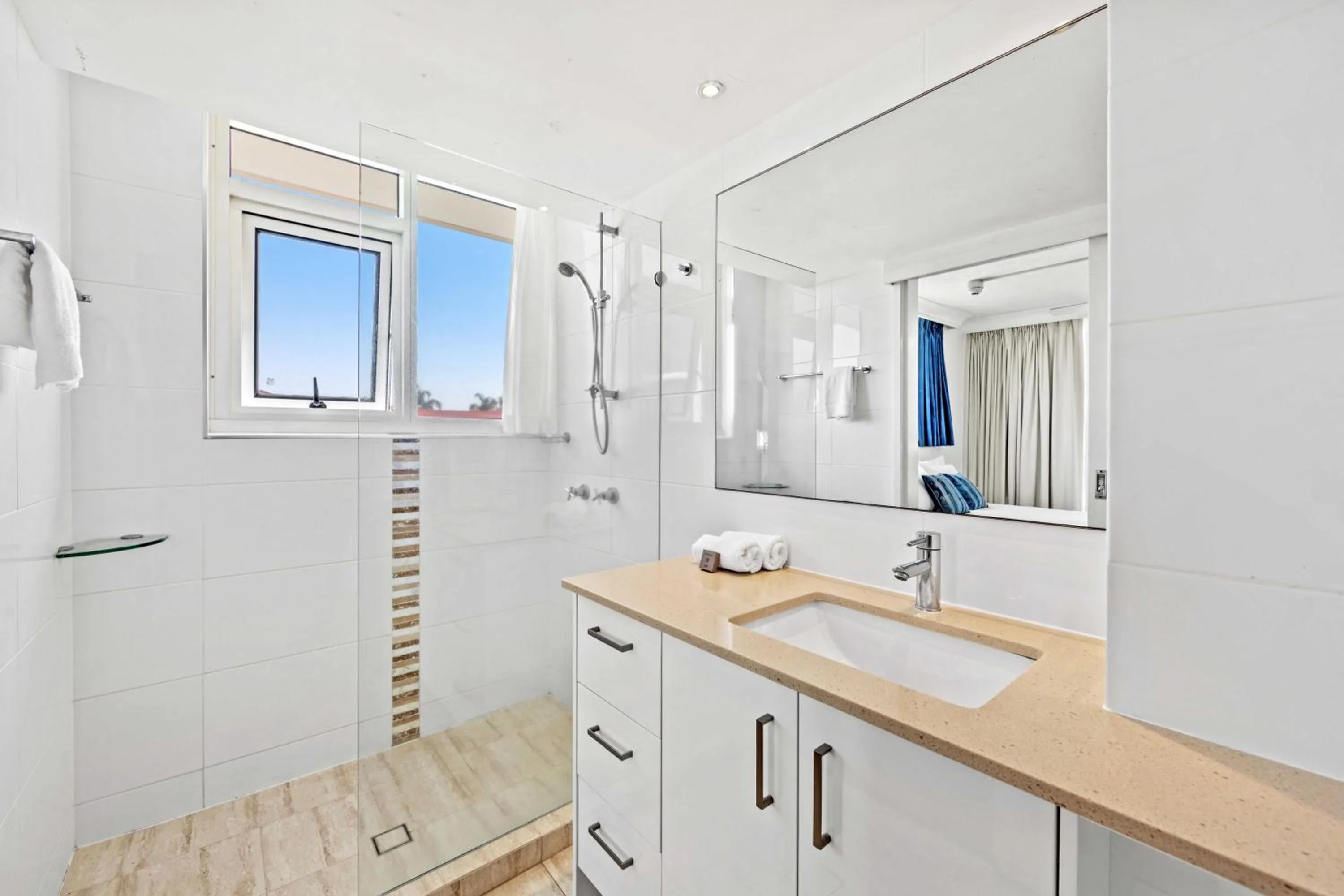 Southern Cross Beachfront Holiday Apartments