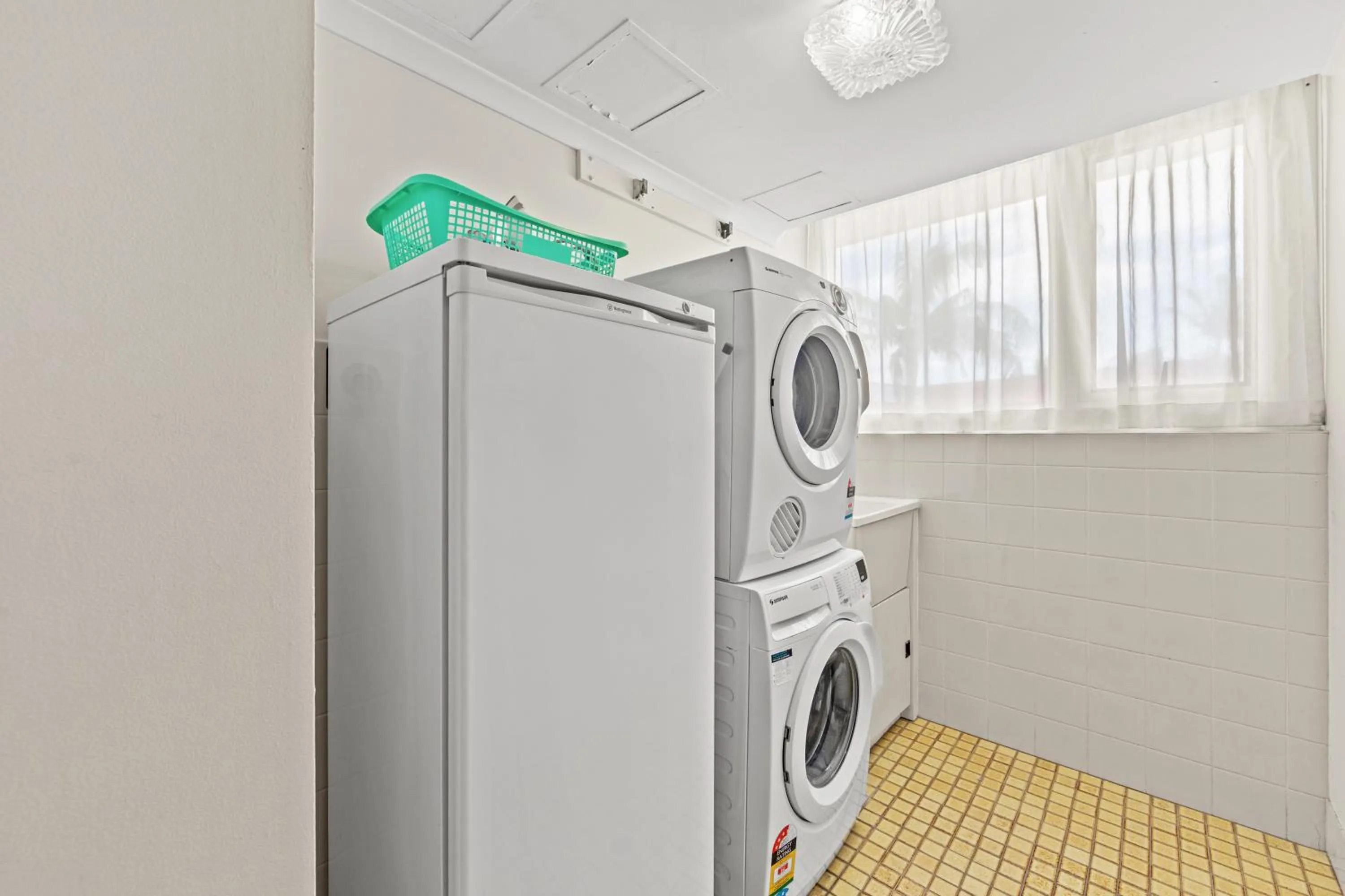 laundry in Southern Cross Beachfront Holiday Apartments