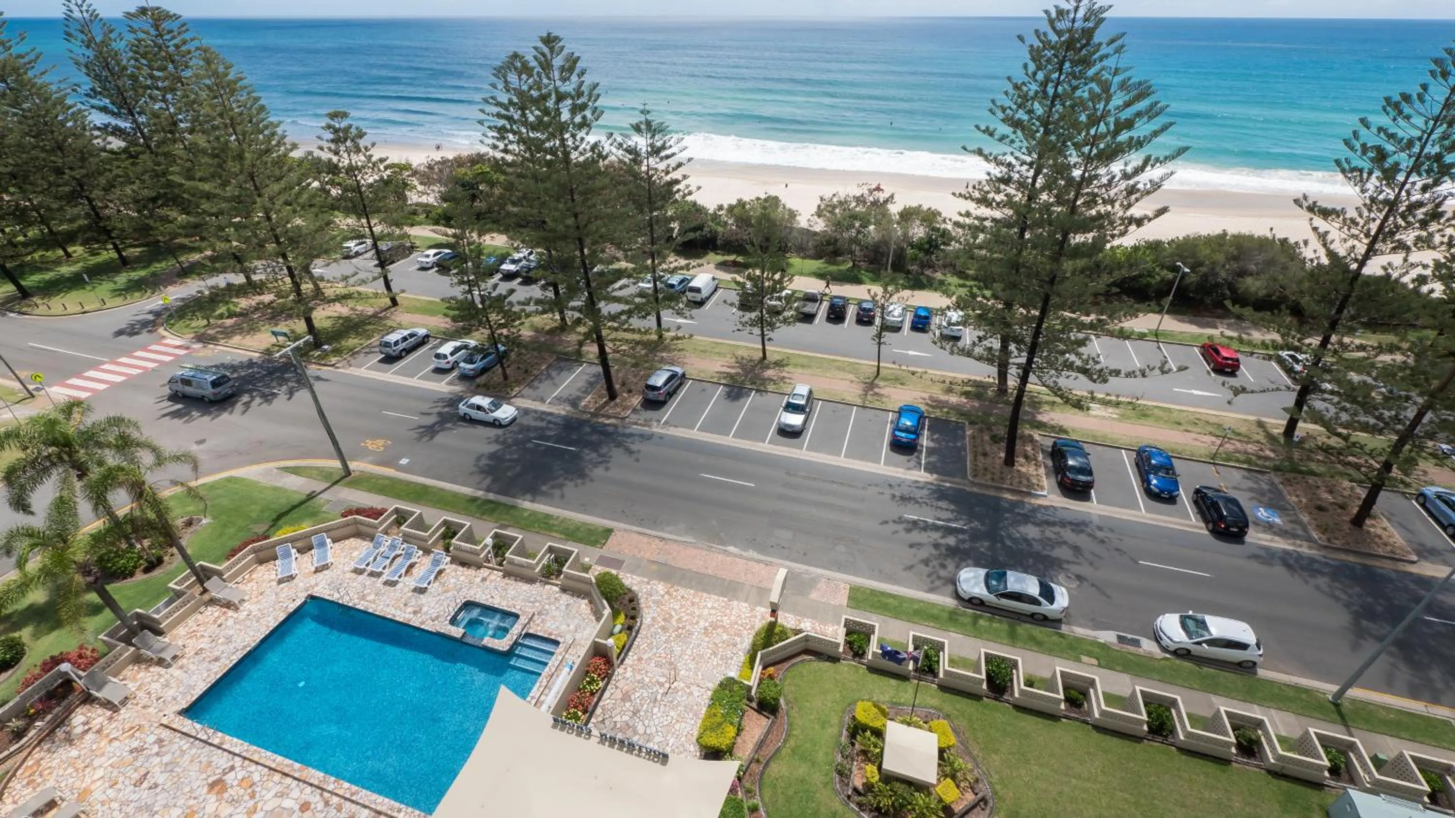 Southern Cross Beachfront Holiday Apartments