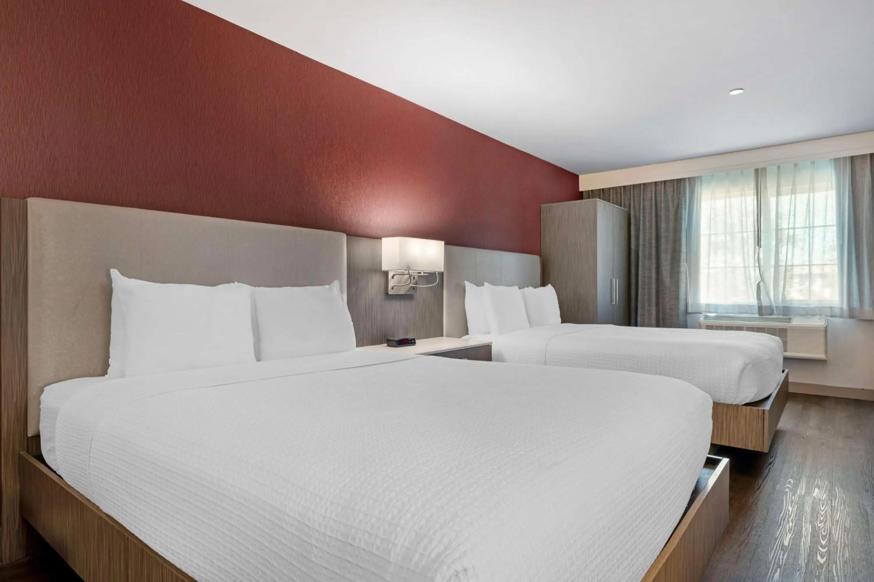 Bedroom, Bed in Best Western Plus Temecula Wine Country Hotel & Suites