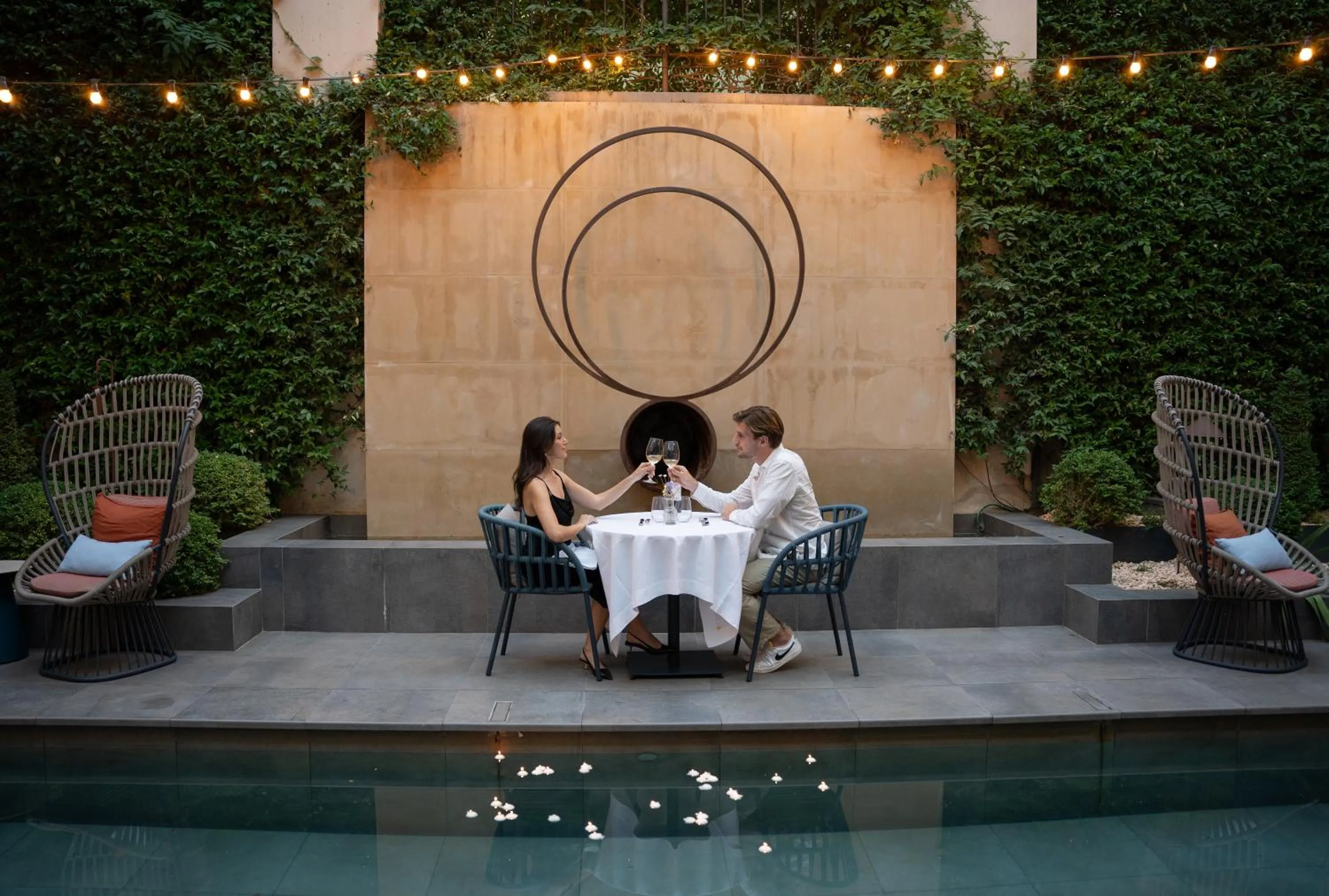 Swimming pool in CoolRooms Palacio de Atocha