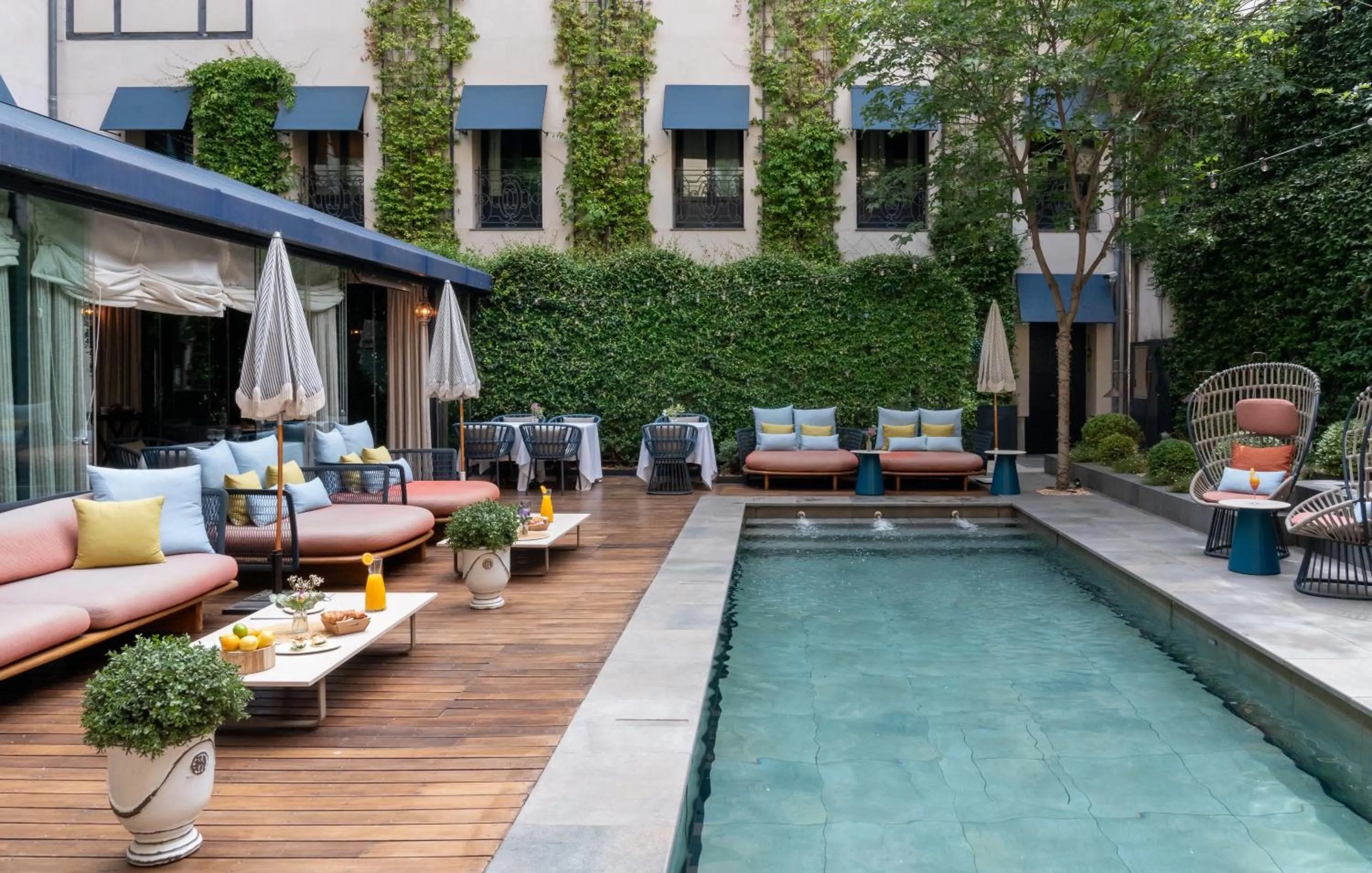 Patio in CoolRooms Palacio de Atocha