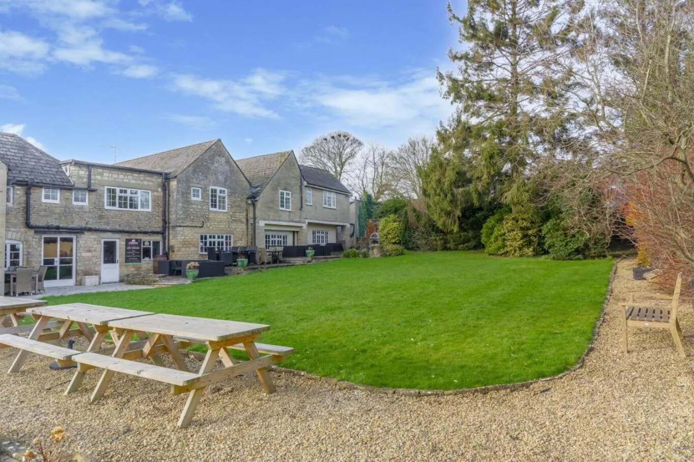 View (from property/room) in Pettifers Freehouse Hotel