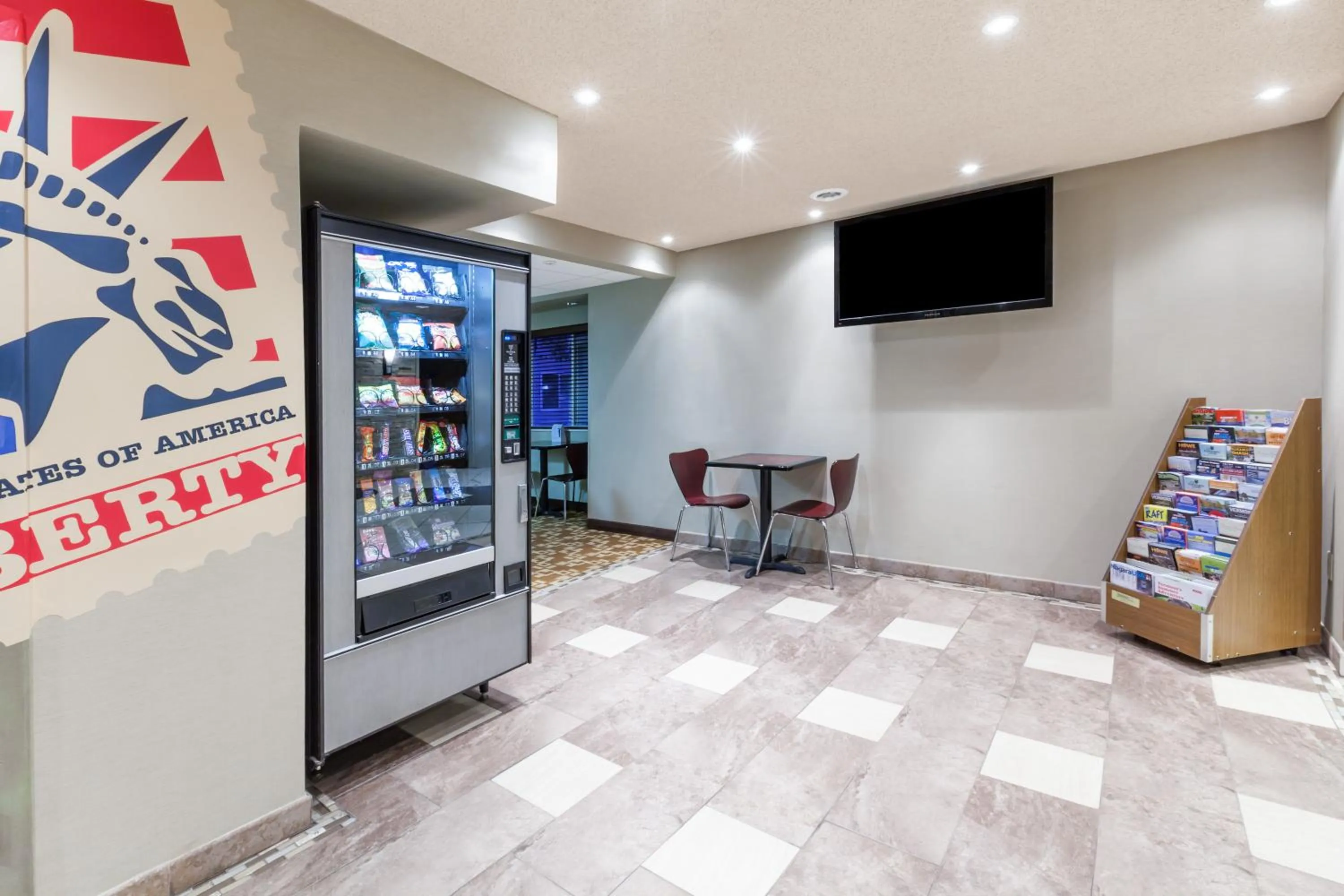 Lobby or reception in Super 8 by Wyndham Schenectady/Albany Area