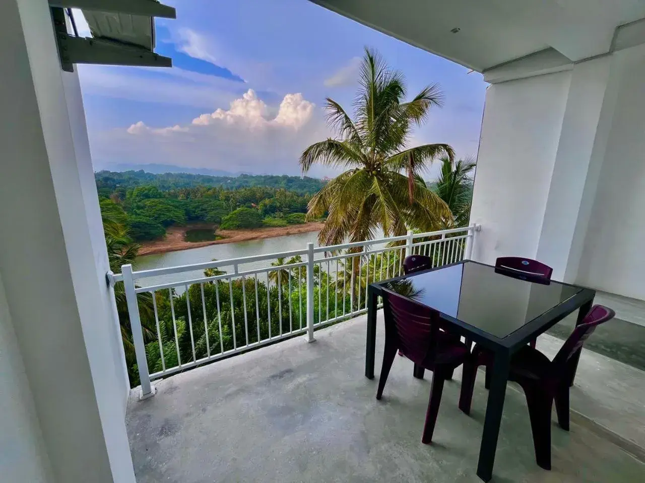 Family Room with Balcony - single occupancy in Mahaweli View Inn Kandy Family Room with Balcony - single occupancy in Mahaweli View Inn Kandy