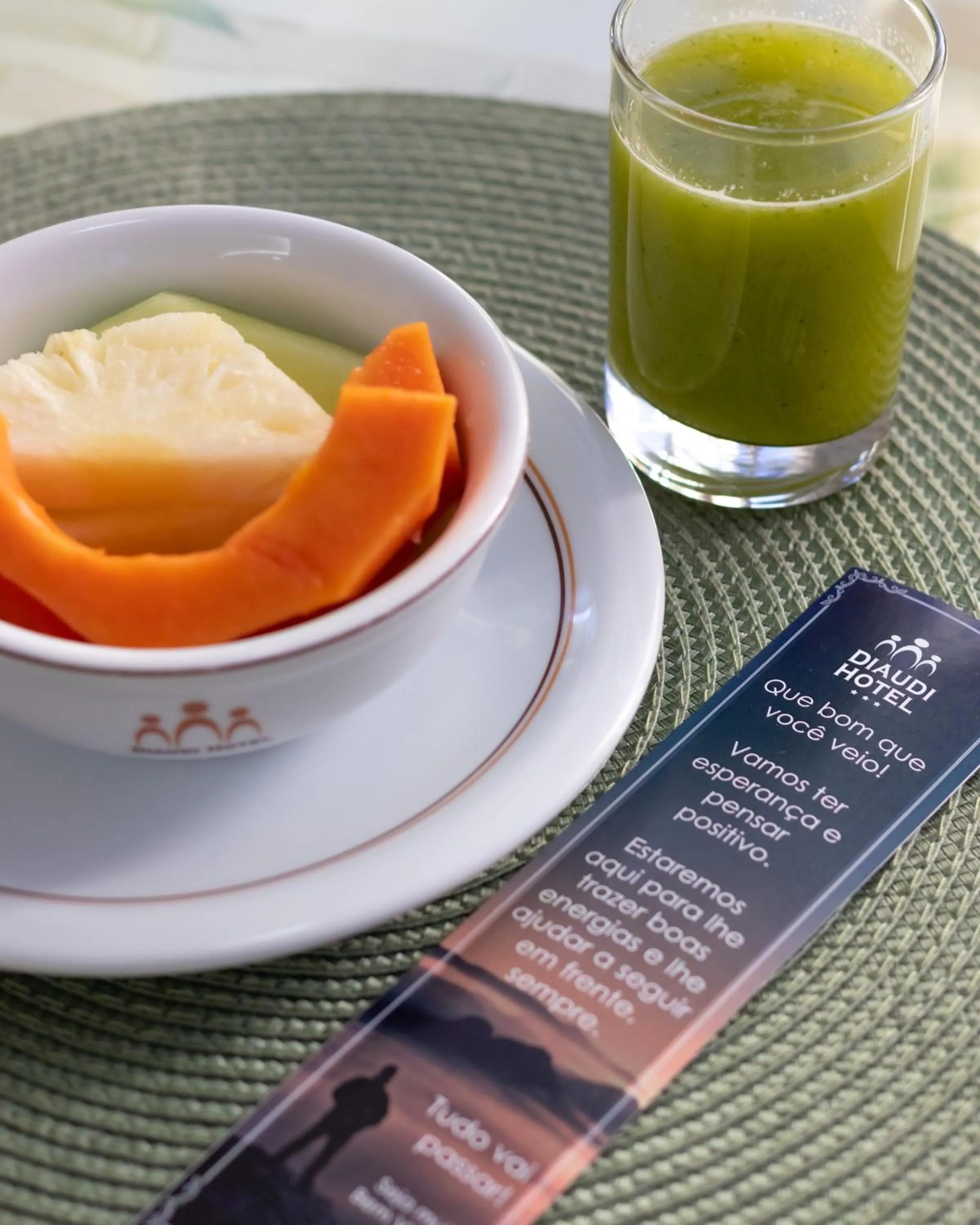 Food and drinks in Diaudi Hotel