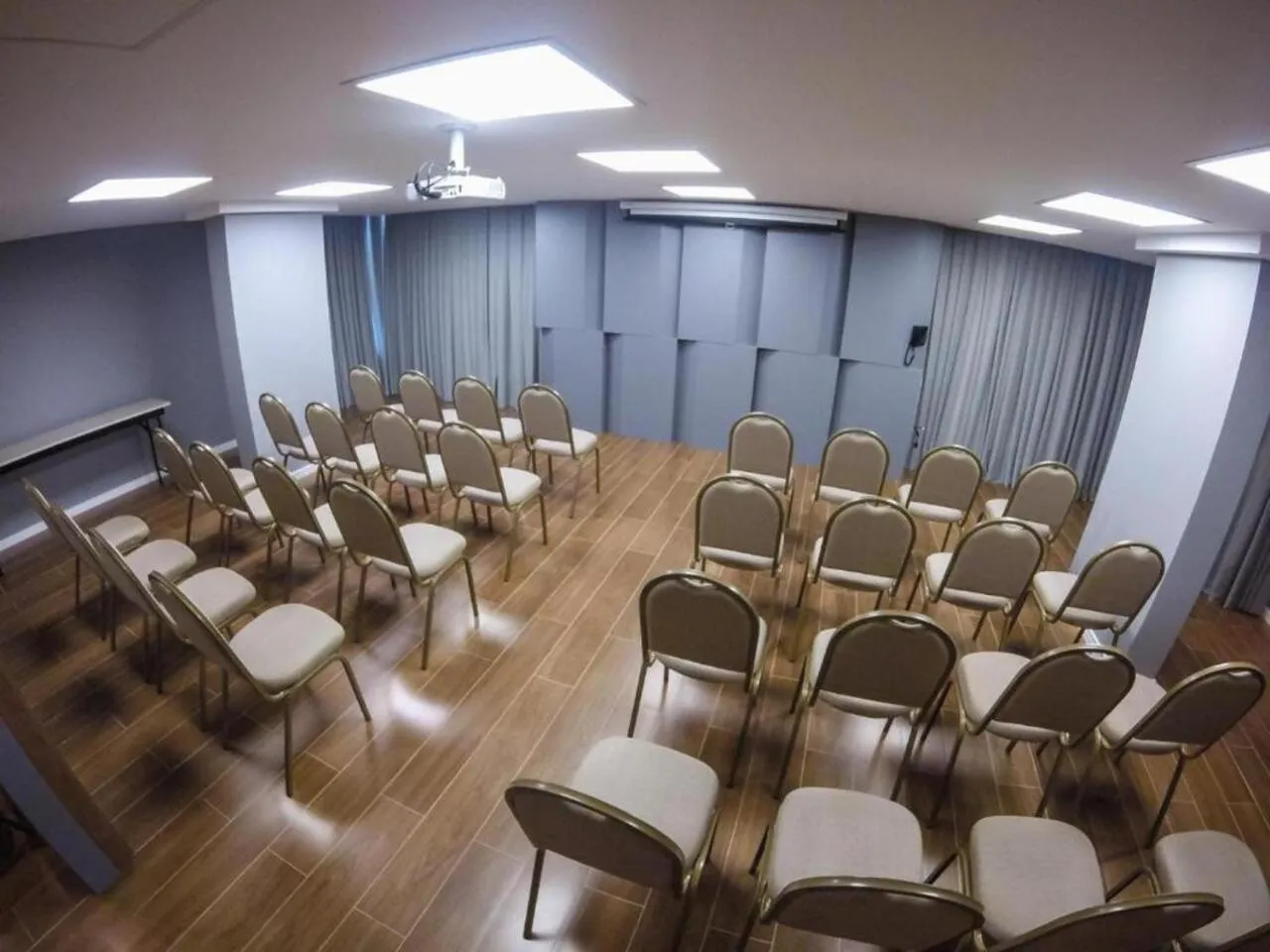 Meeting/conference room in Diaudi Hotel