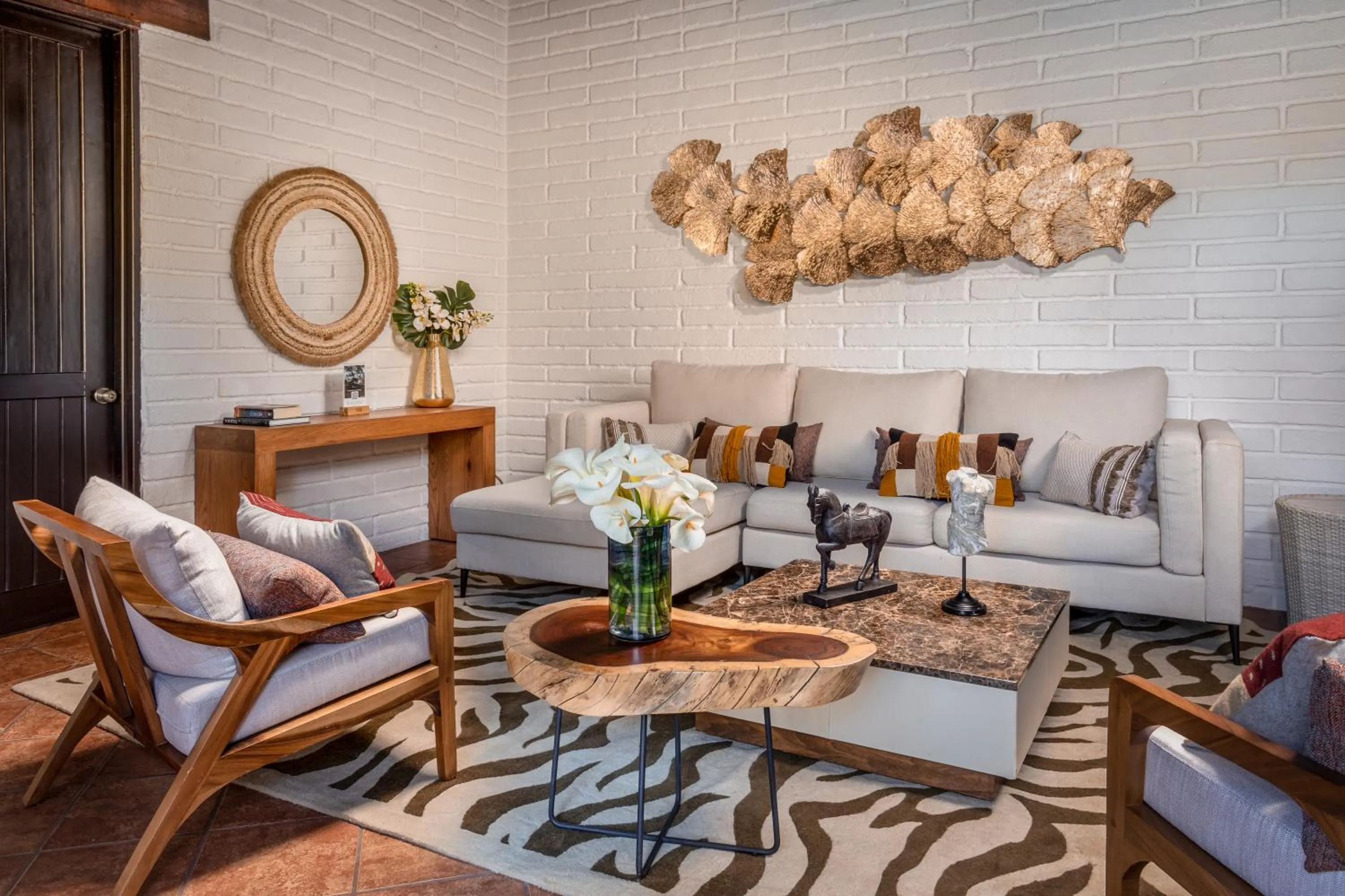 Guests in Sierra Lago