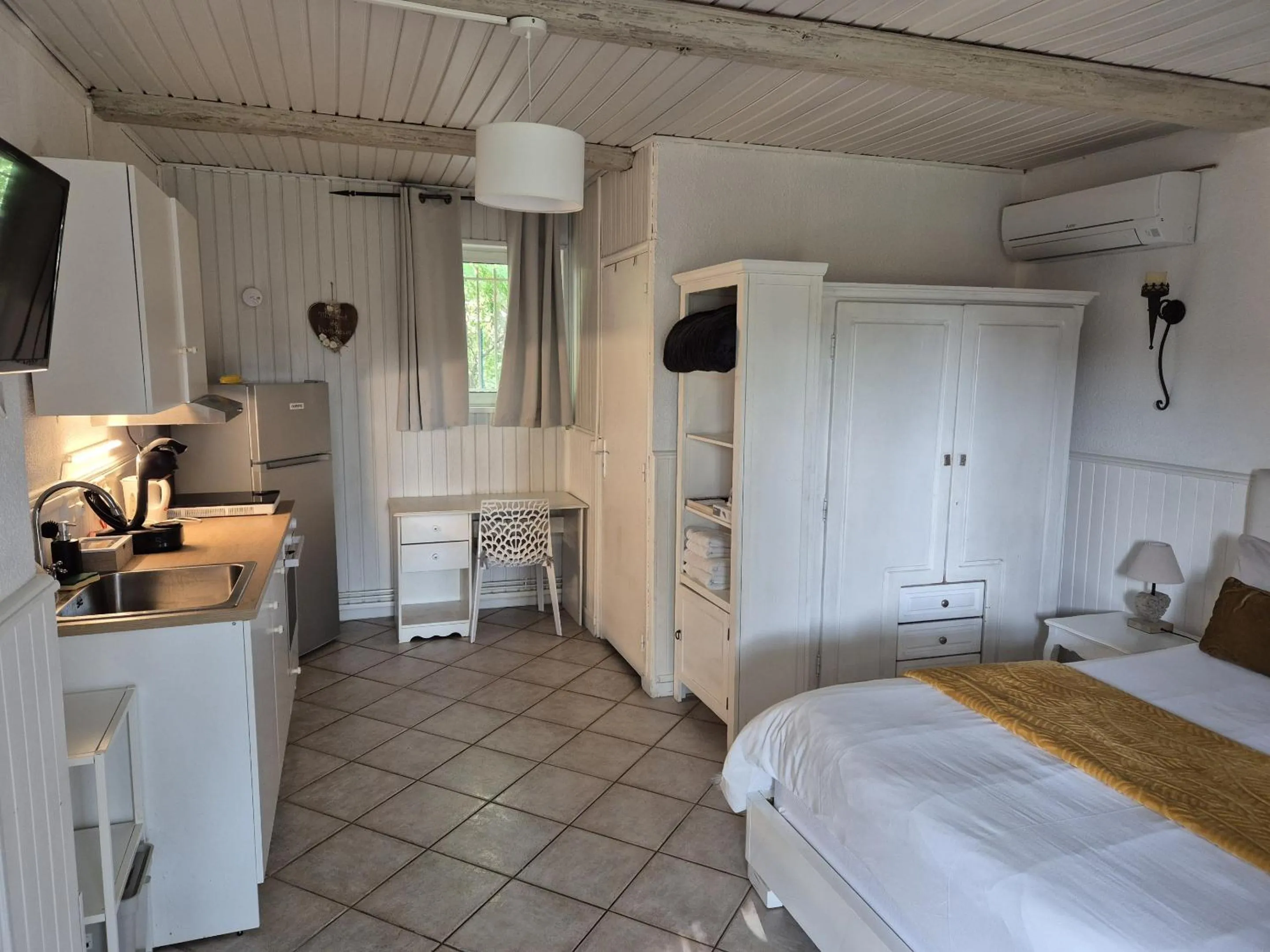 Other, Bed in Lamaisonxv