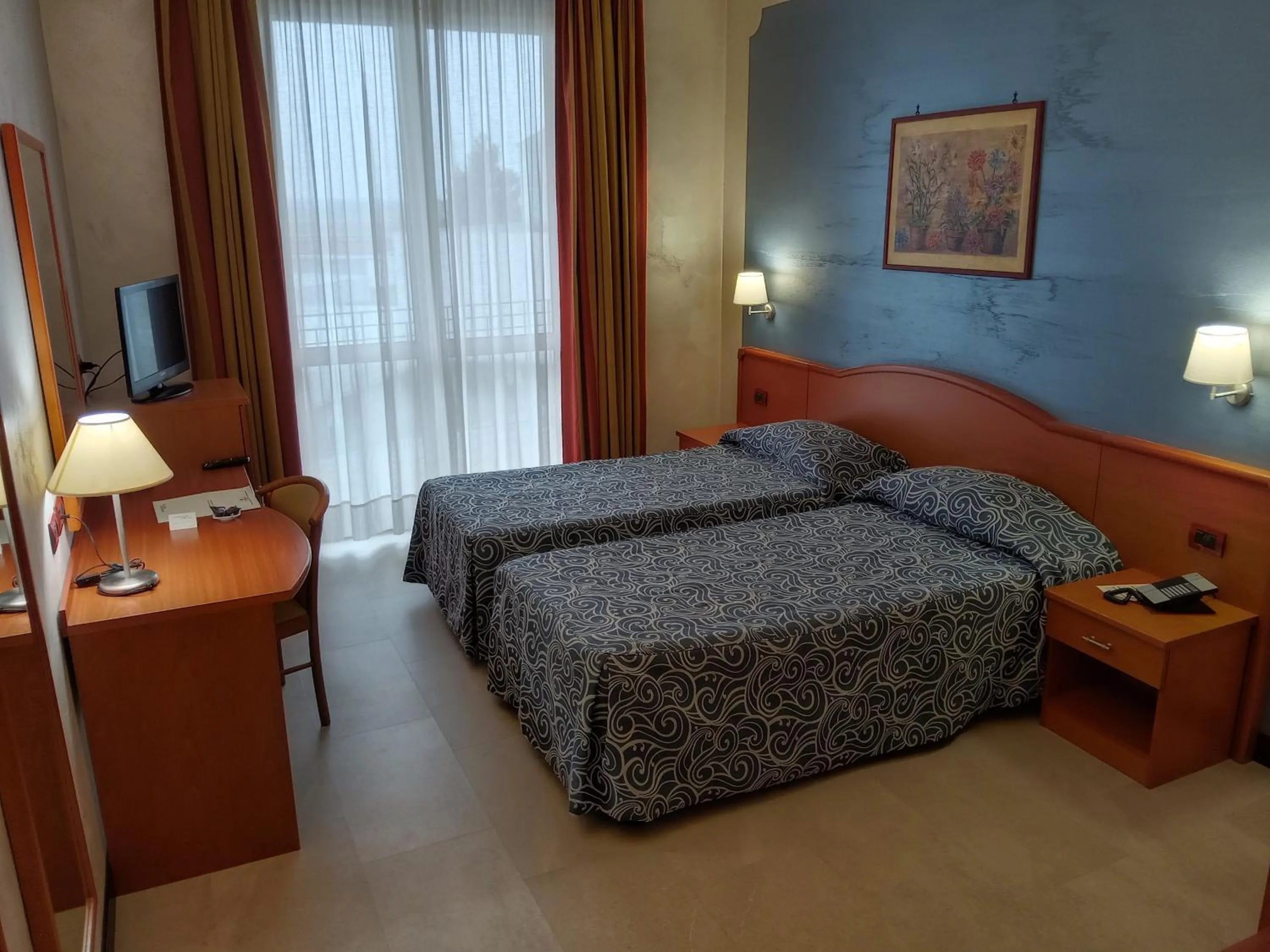 Bedroom, Bed in Hotel Brindor